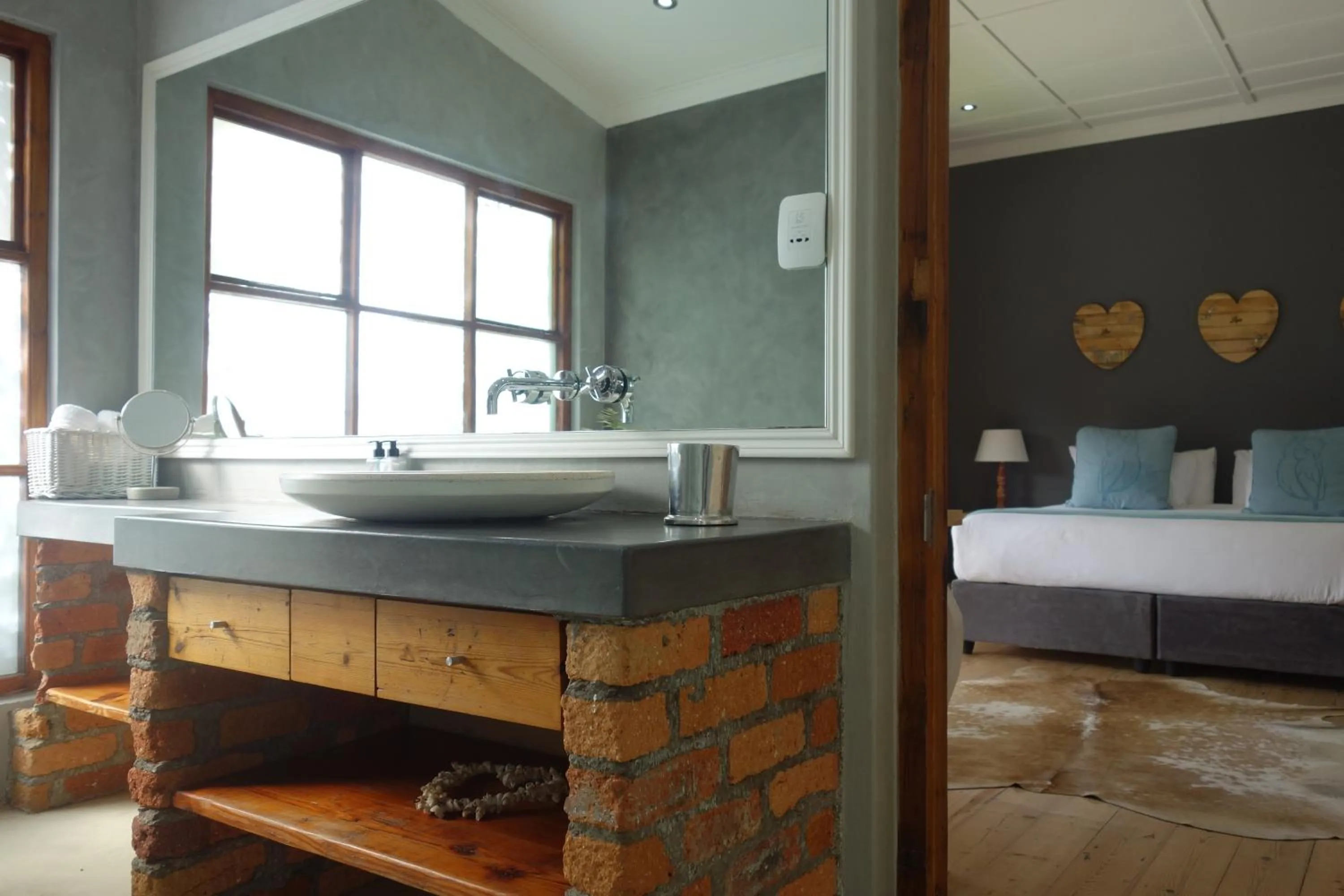 Bed in Two Fat Owls Guesthouse