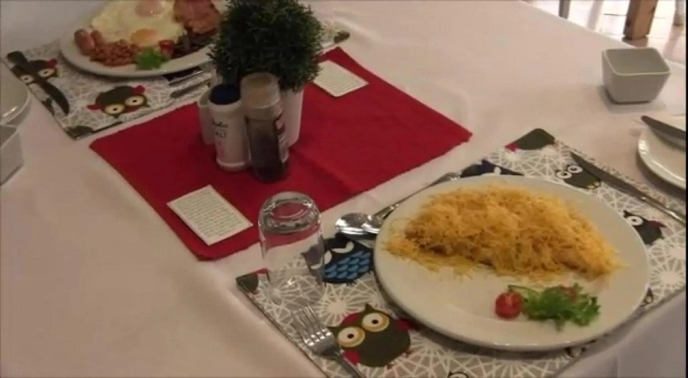 Food in Two Fat Owls Guesthouse