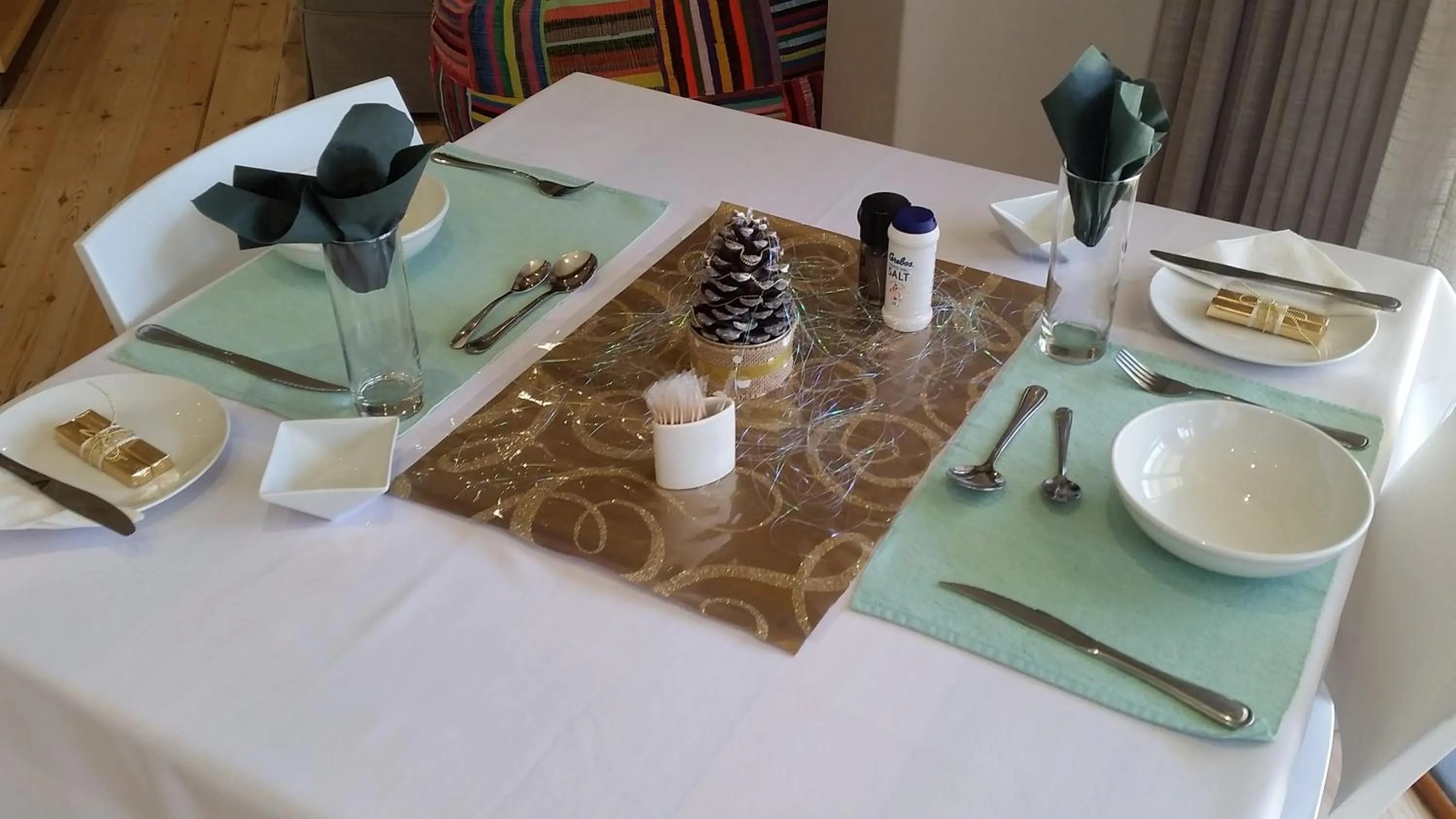 Decorative detail in Two Fat Owls Guesthouse