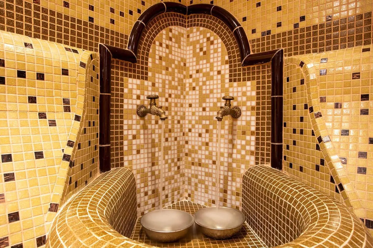 Spa and wellness centre/facilities in Imperial Palace Hotel