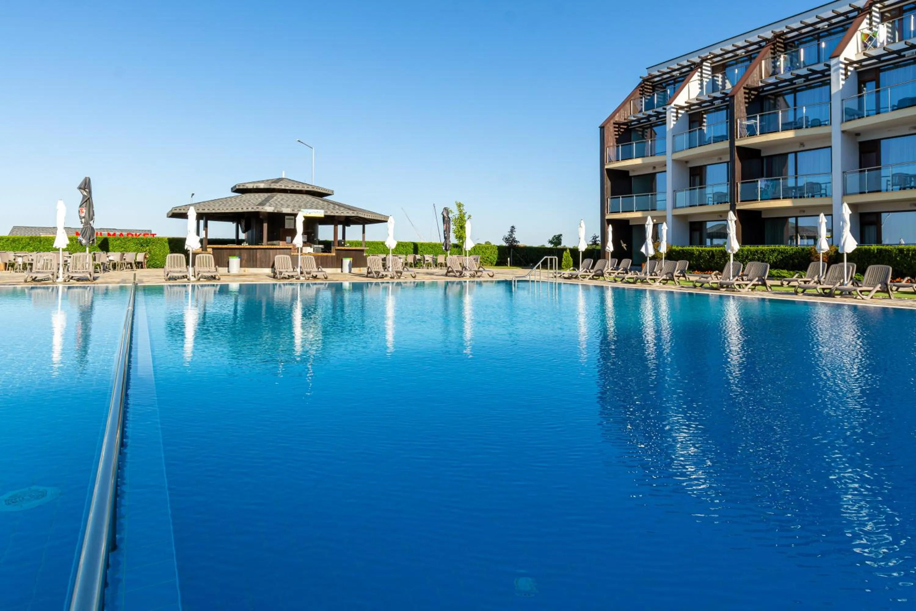 Property building in Topola Skies Resort & Aquapark