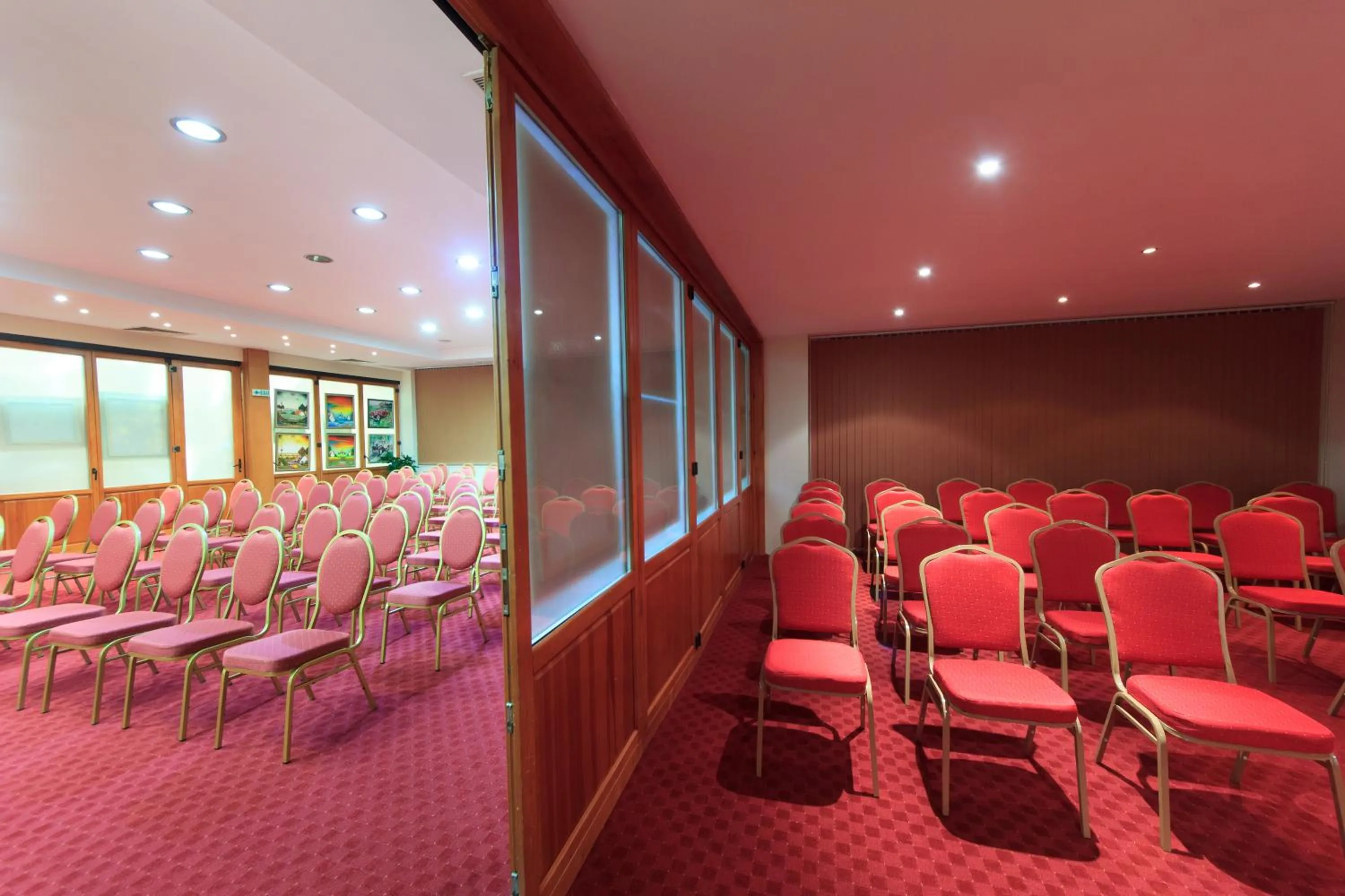 Business facilities in Hotel Premier - Veliko Tarnovo City Center, Panorama View