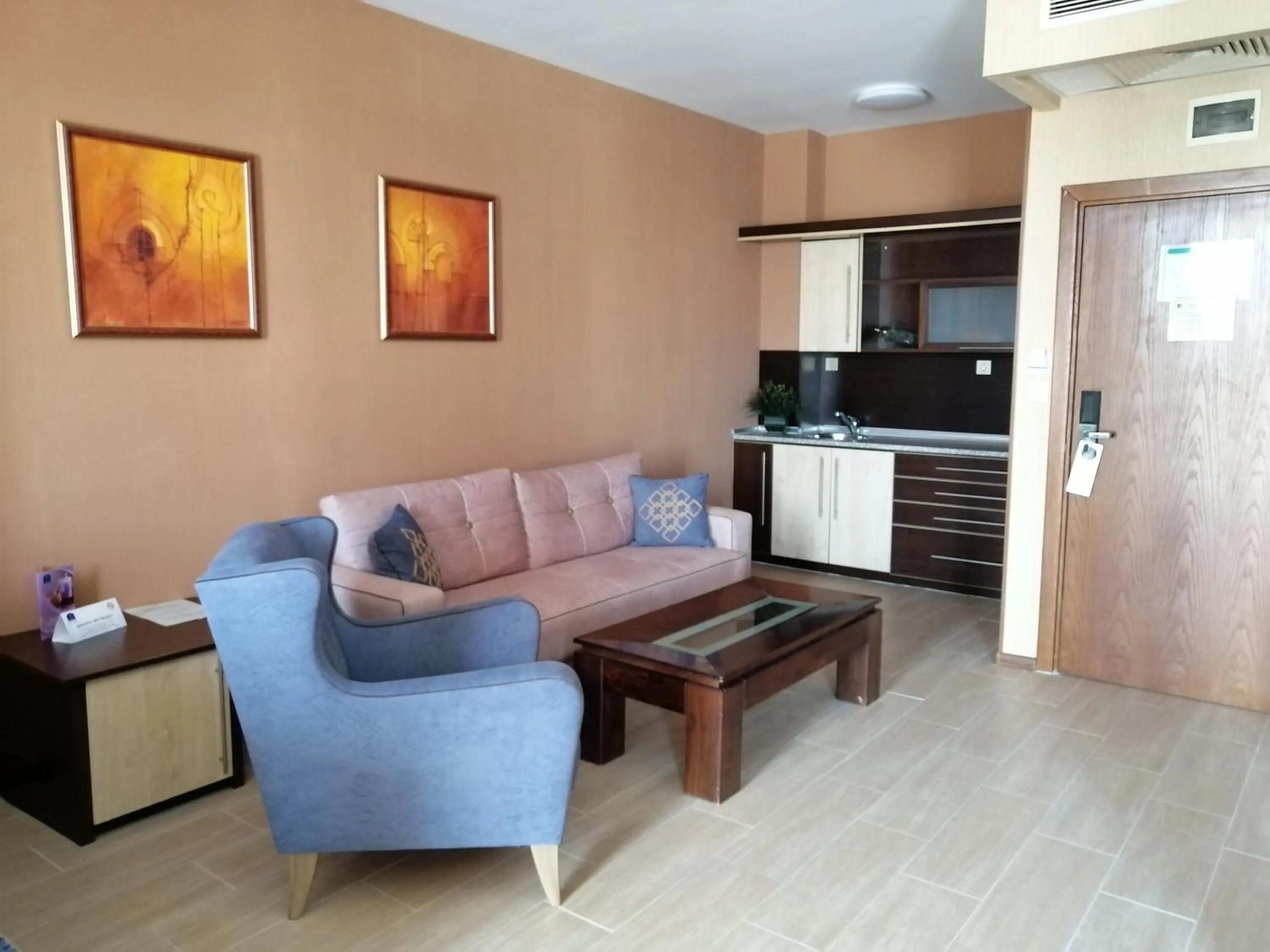 Kitchen or kitchenette in Hotel Premier - Veliko Tarnovo City Center, Panorama View