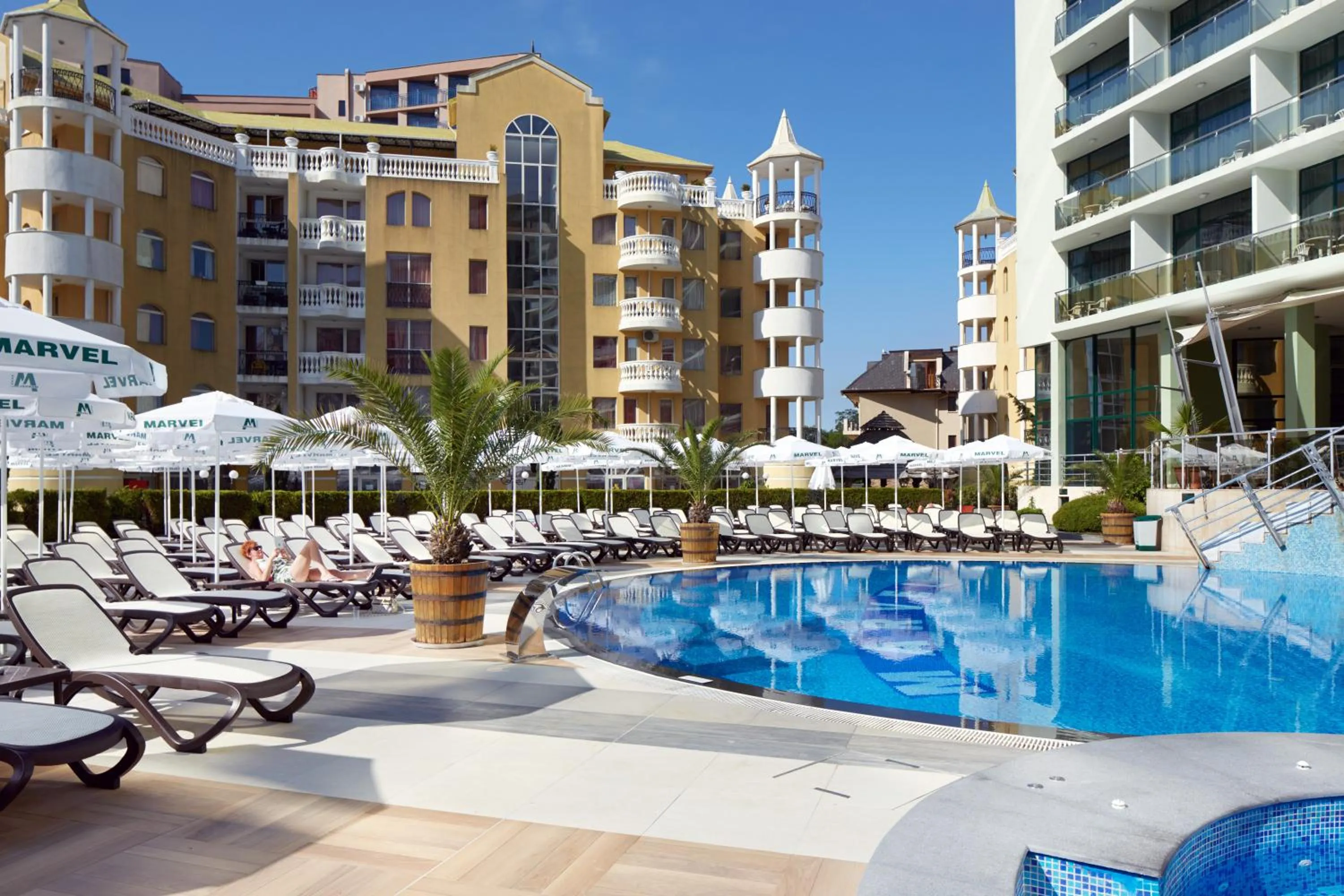 Swimming pool in Hotel Marvel All Inclusive - FULLY RENOVATED FREE Beach Access