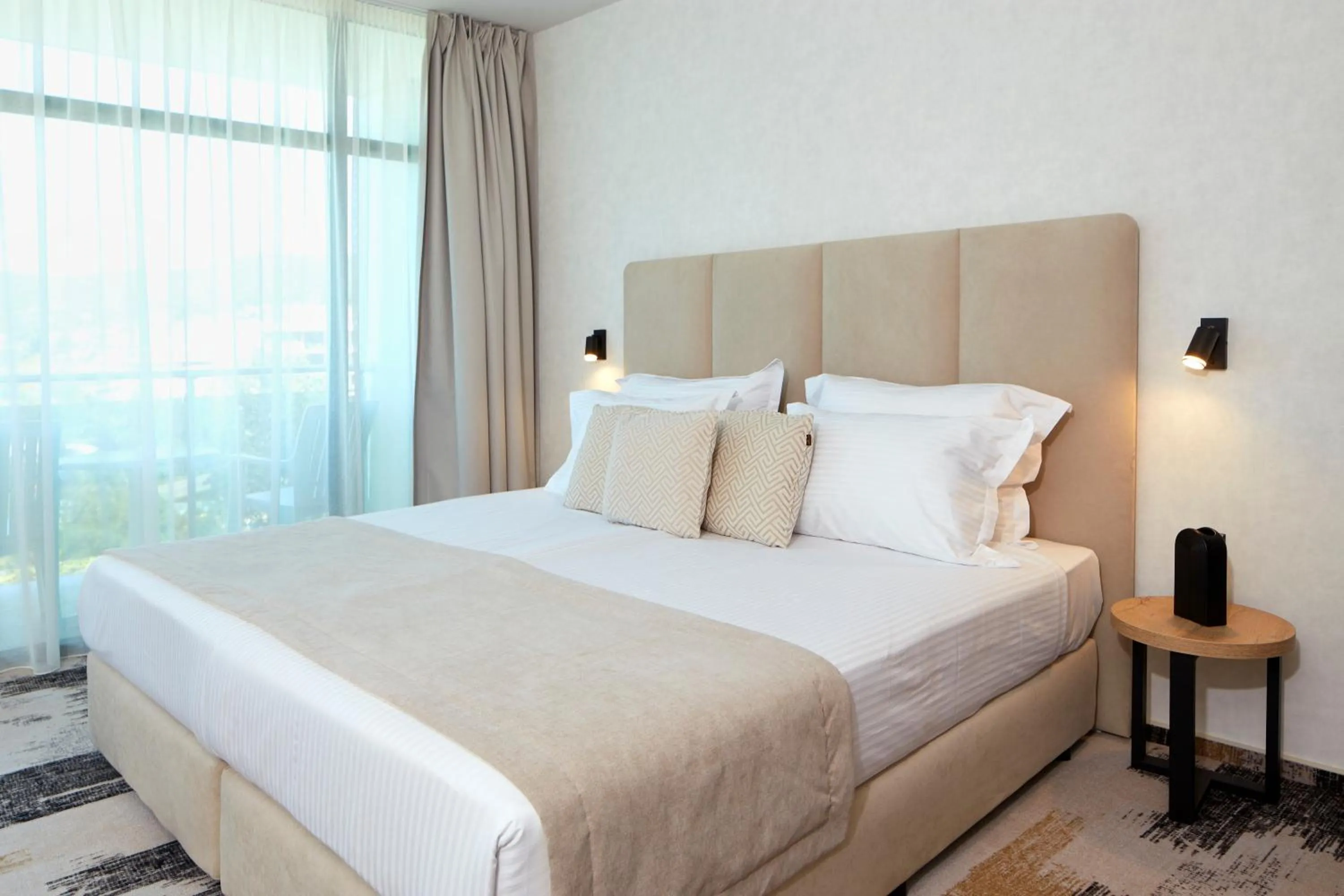 Bed in Hotel Marvel All Inclusive - FULLY RENOVATED FREE Beach Access