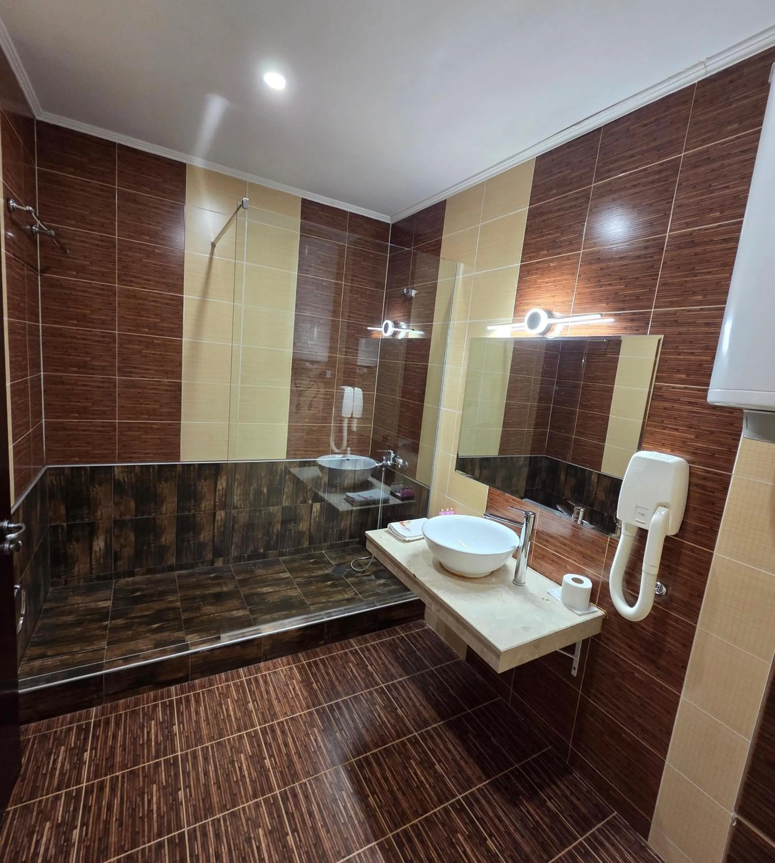Art Hotel Babylon