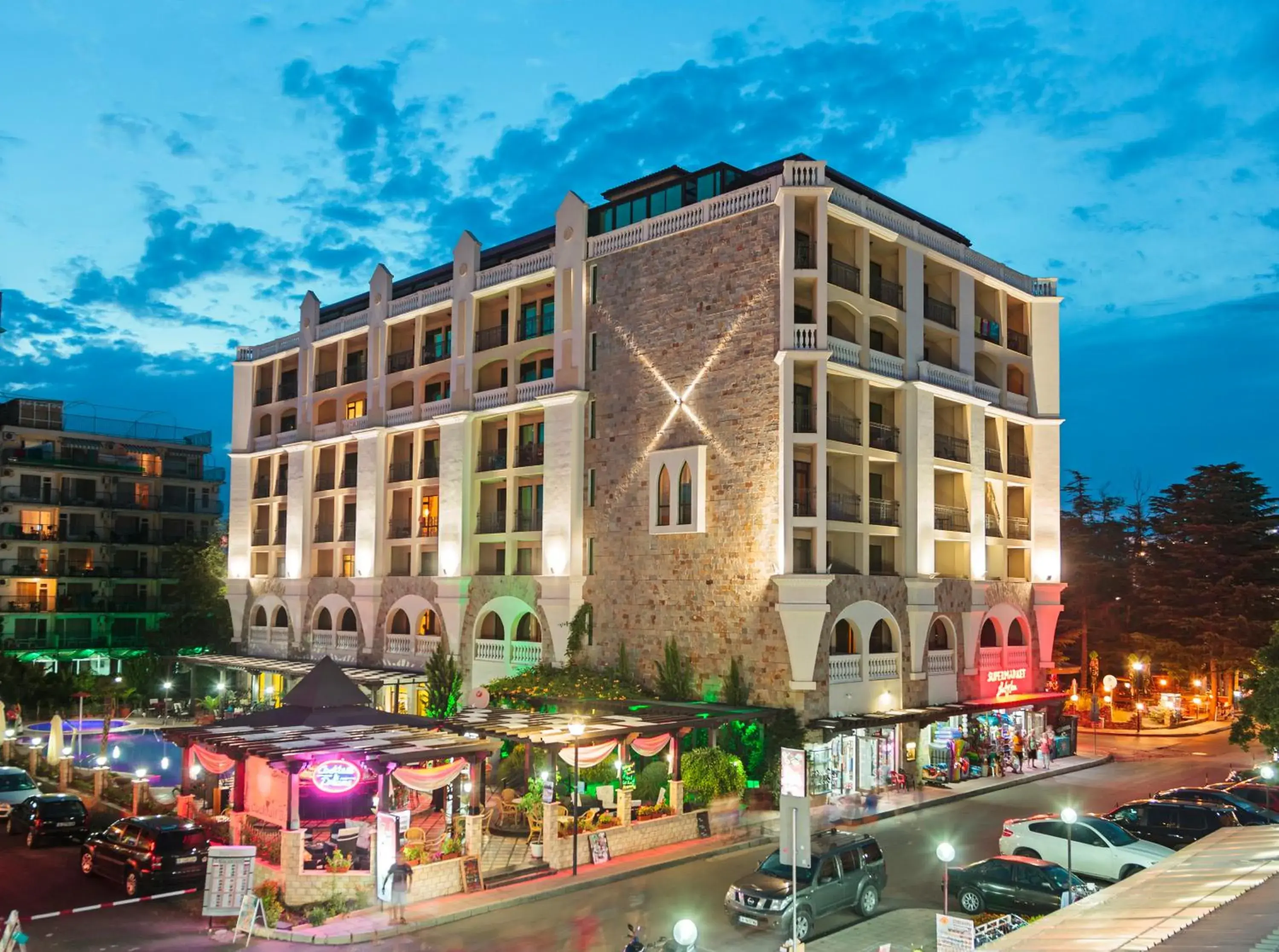 Art Hotel Babylon Art Hotel Babylon