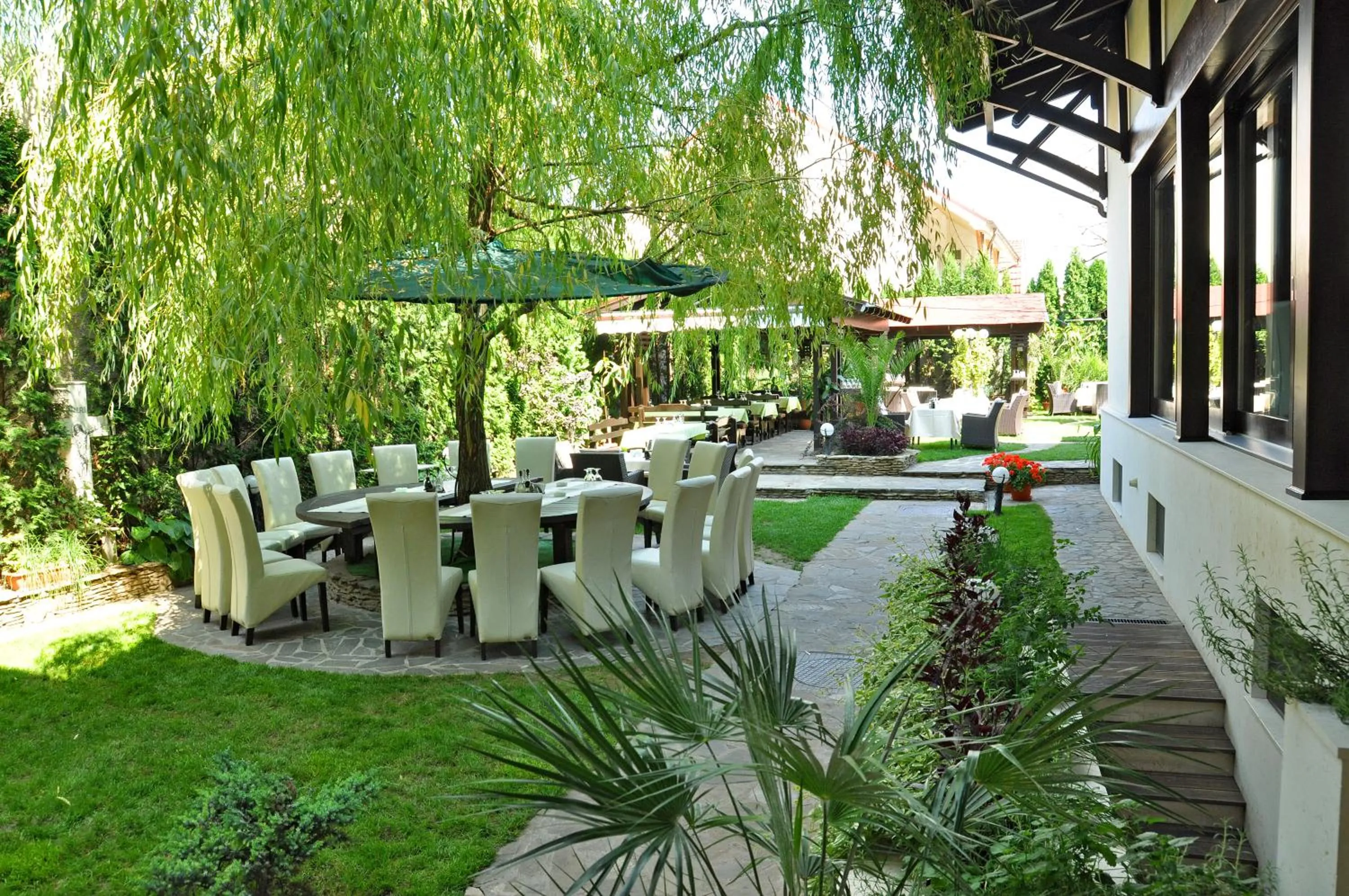 Garden in Hotel Vila Class