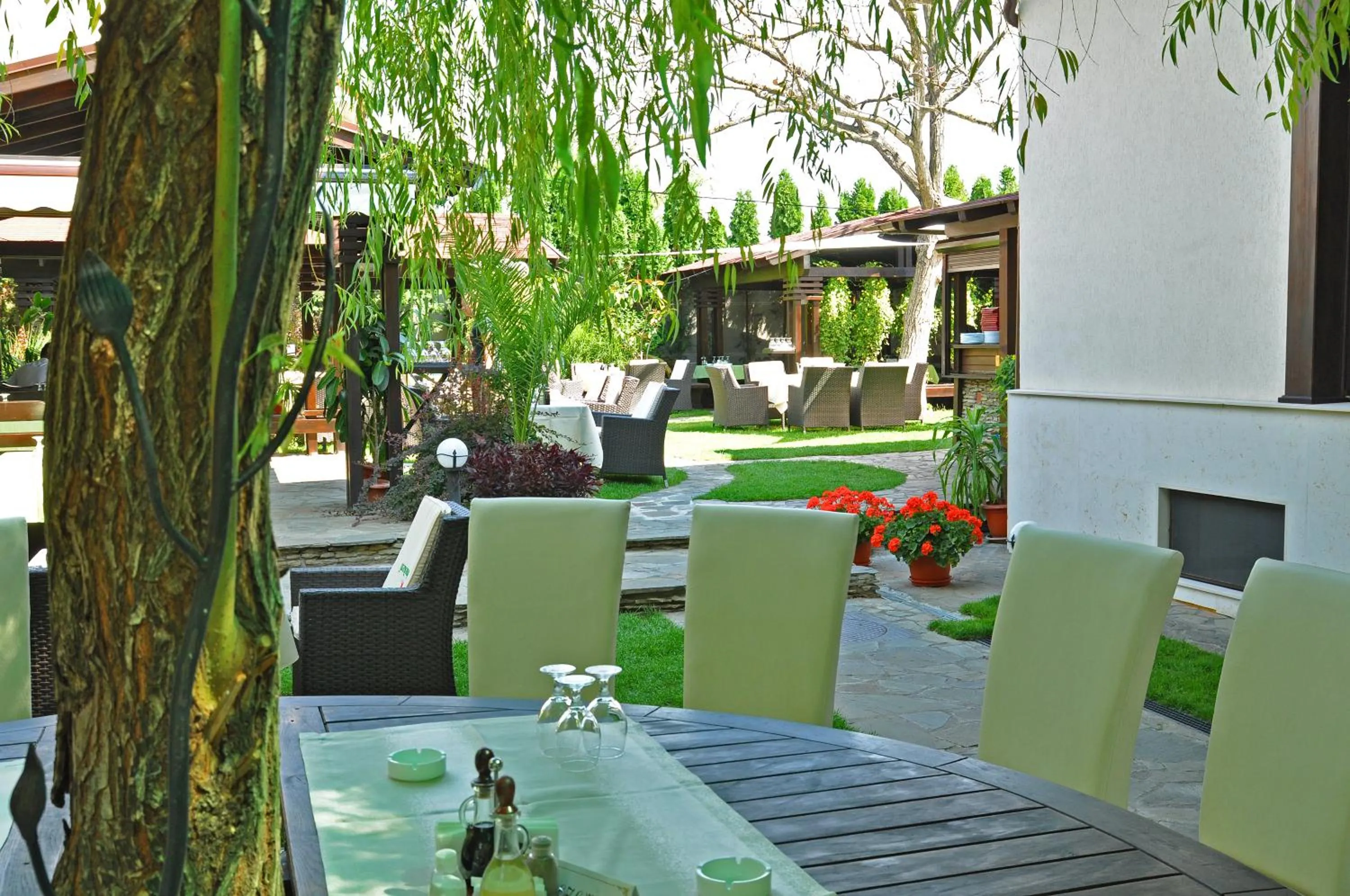 Garden in Hotel Vila Class