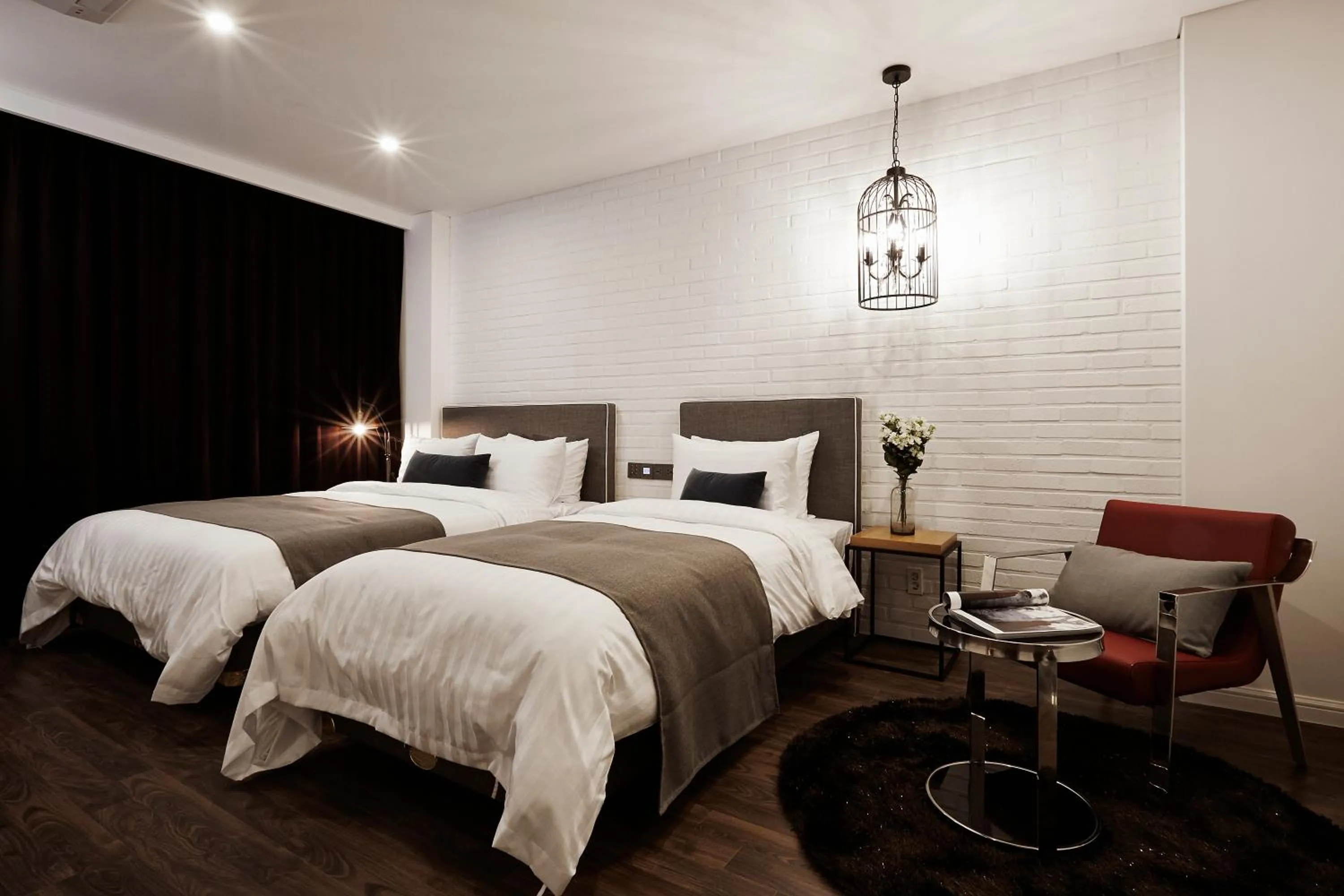 Bedroom, Bed in Urban Island Hotel Jeju