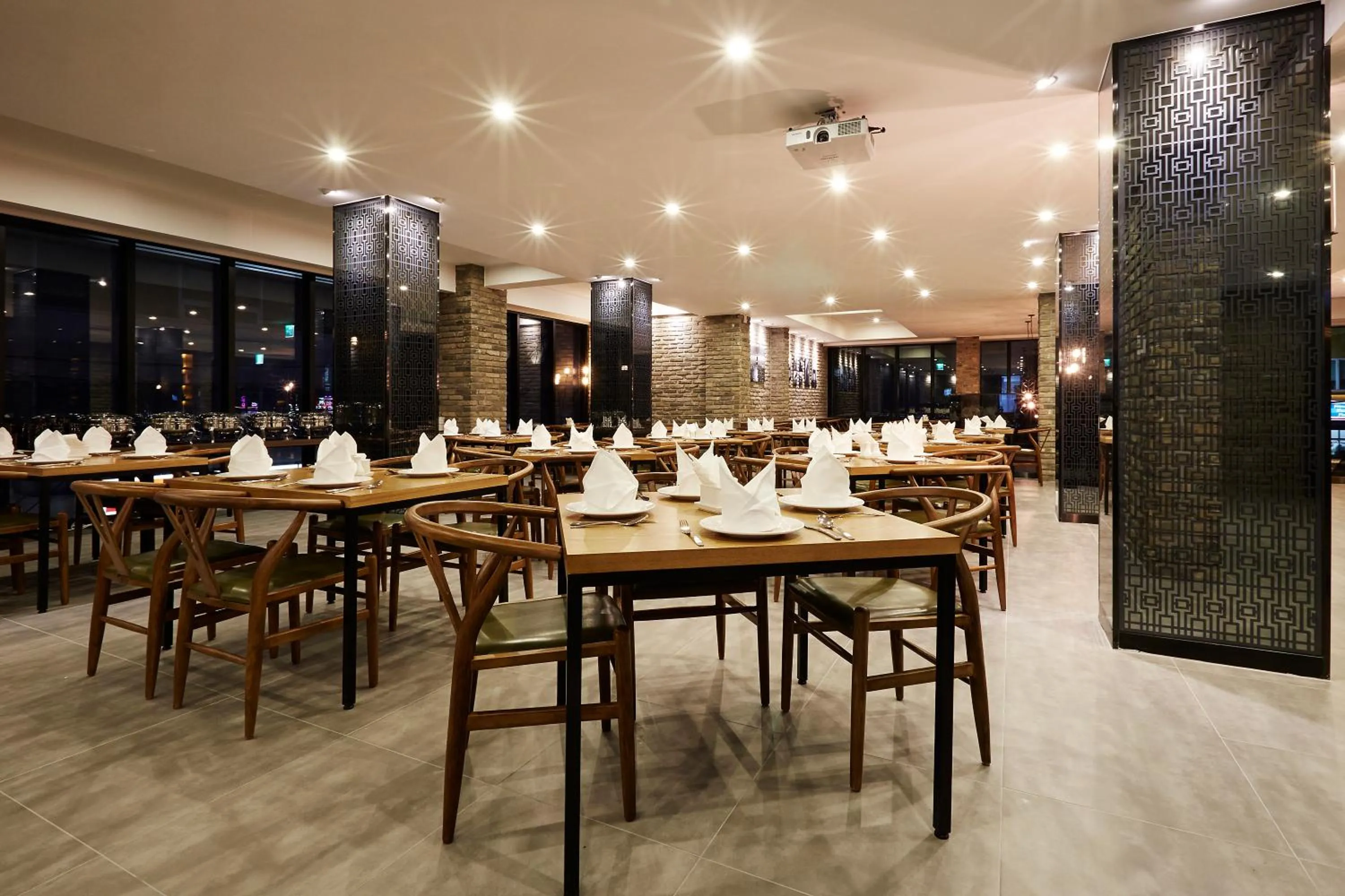 Restaurant/places to eat in Urban Island Hotel Jeju
