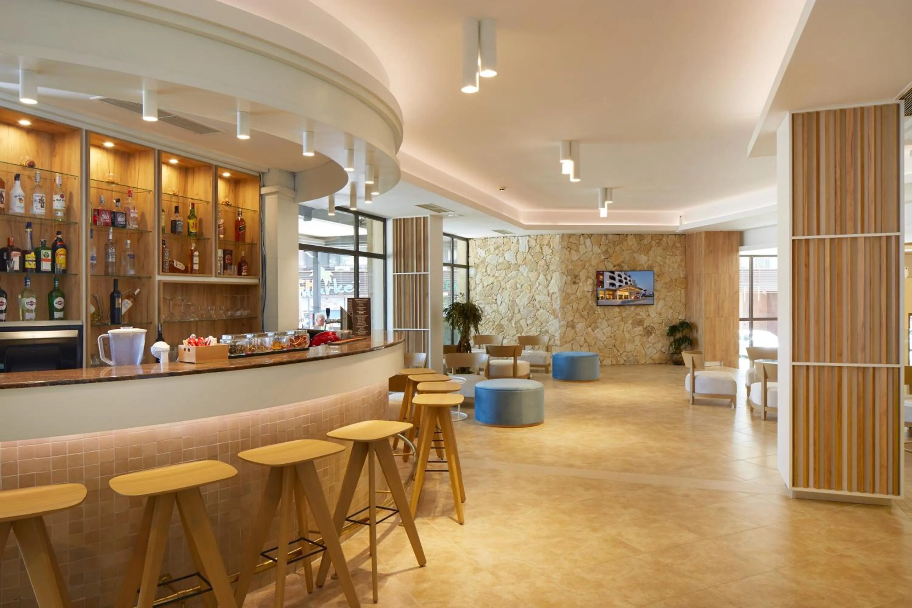 Hotel Nobel Ultra All Inclusive - FREE Beach Access