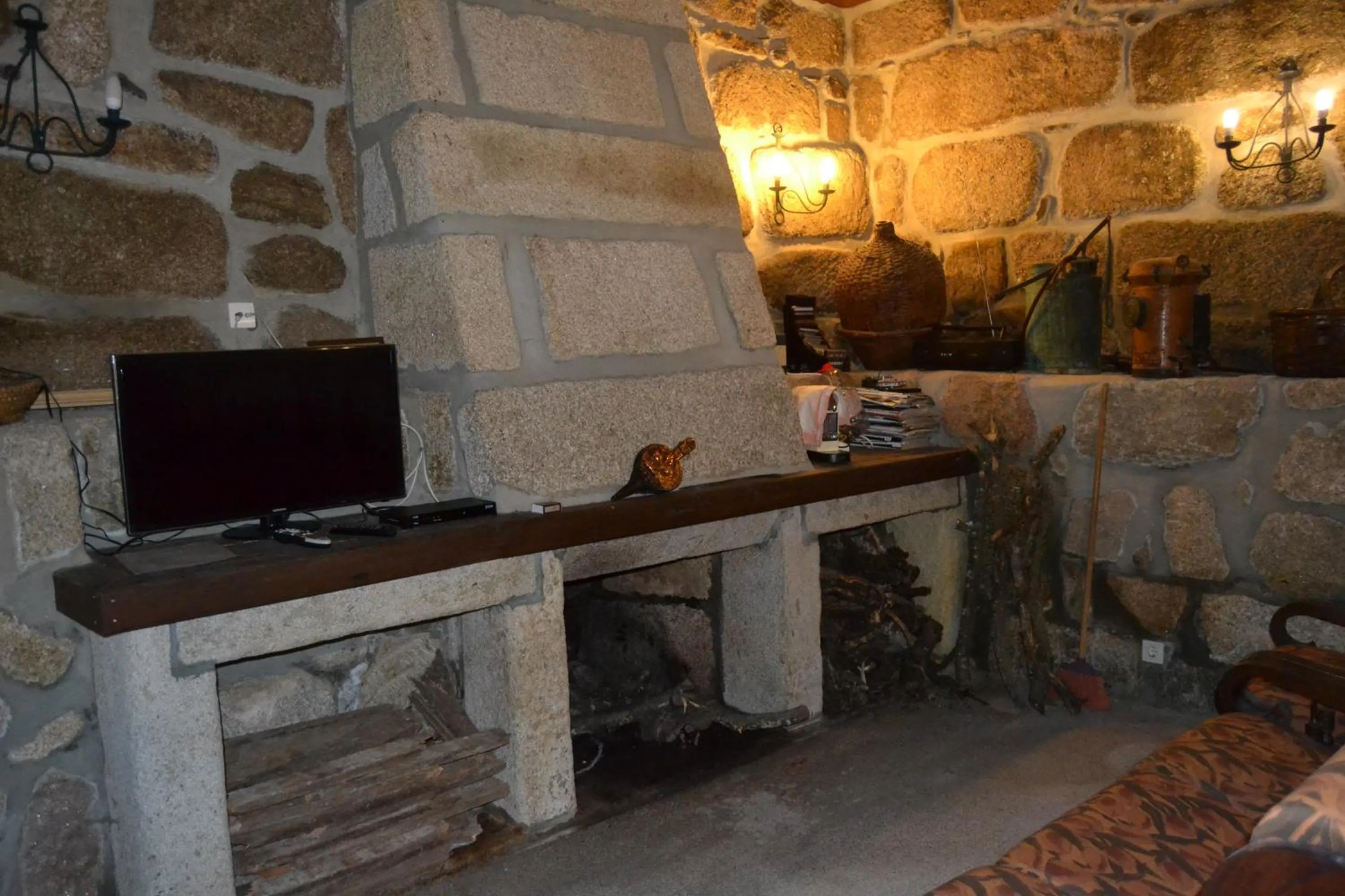 Property building in Quinta Santa Isabel
