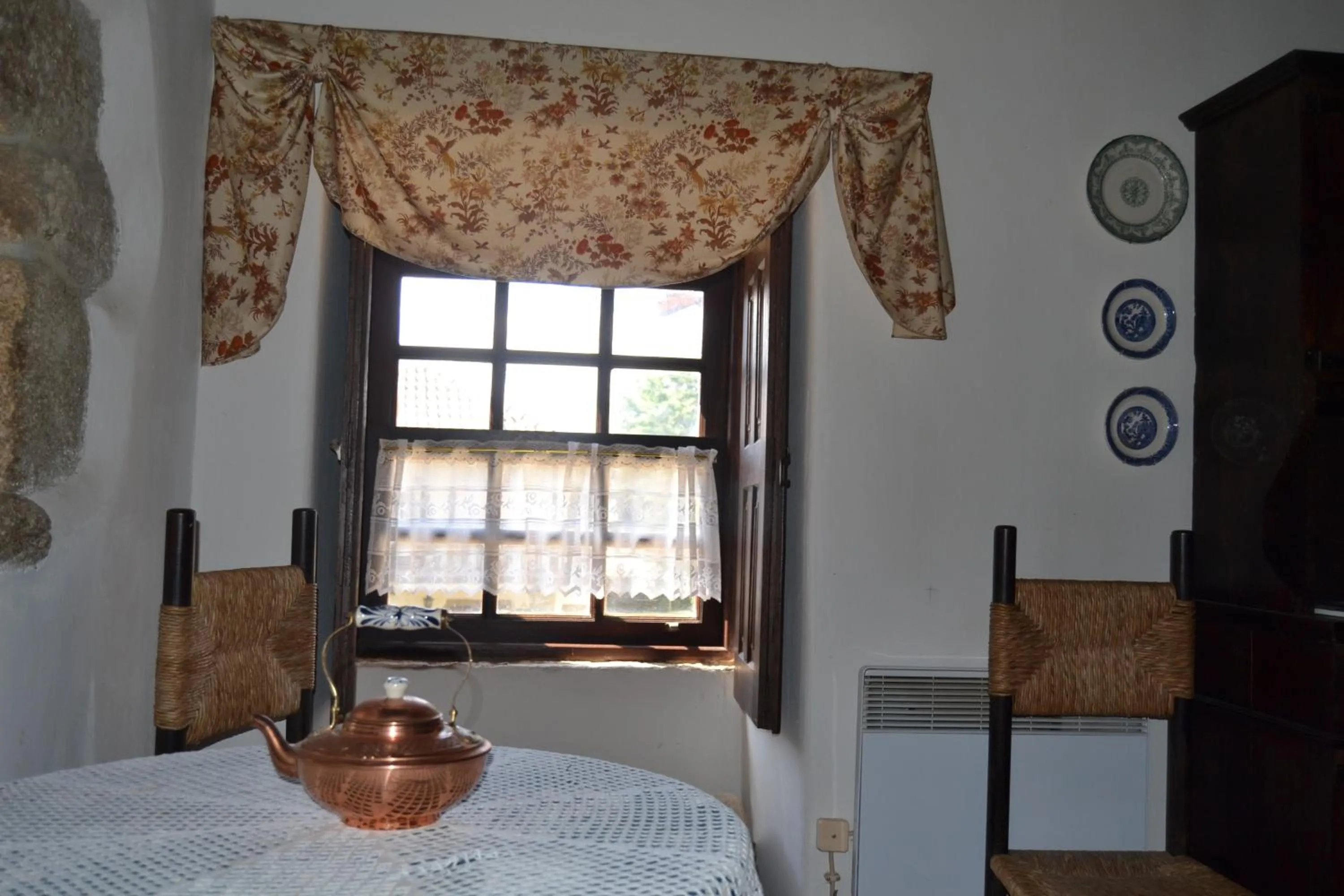 Dining area, Bed in Quinta Santa Isabel