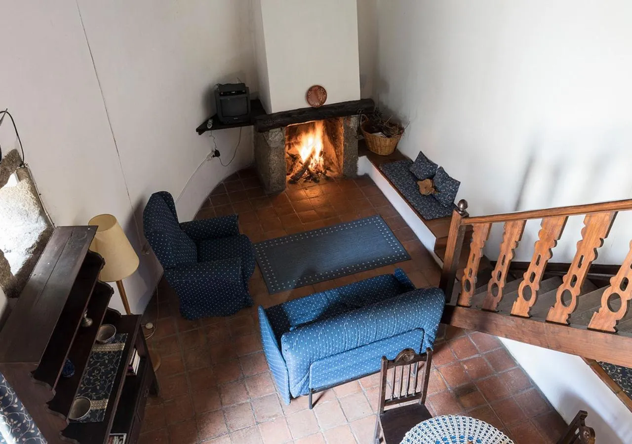 Communal lounge/ TV room in Quinta Santa Isabel