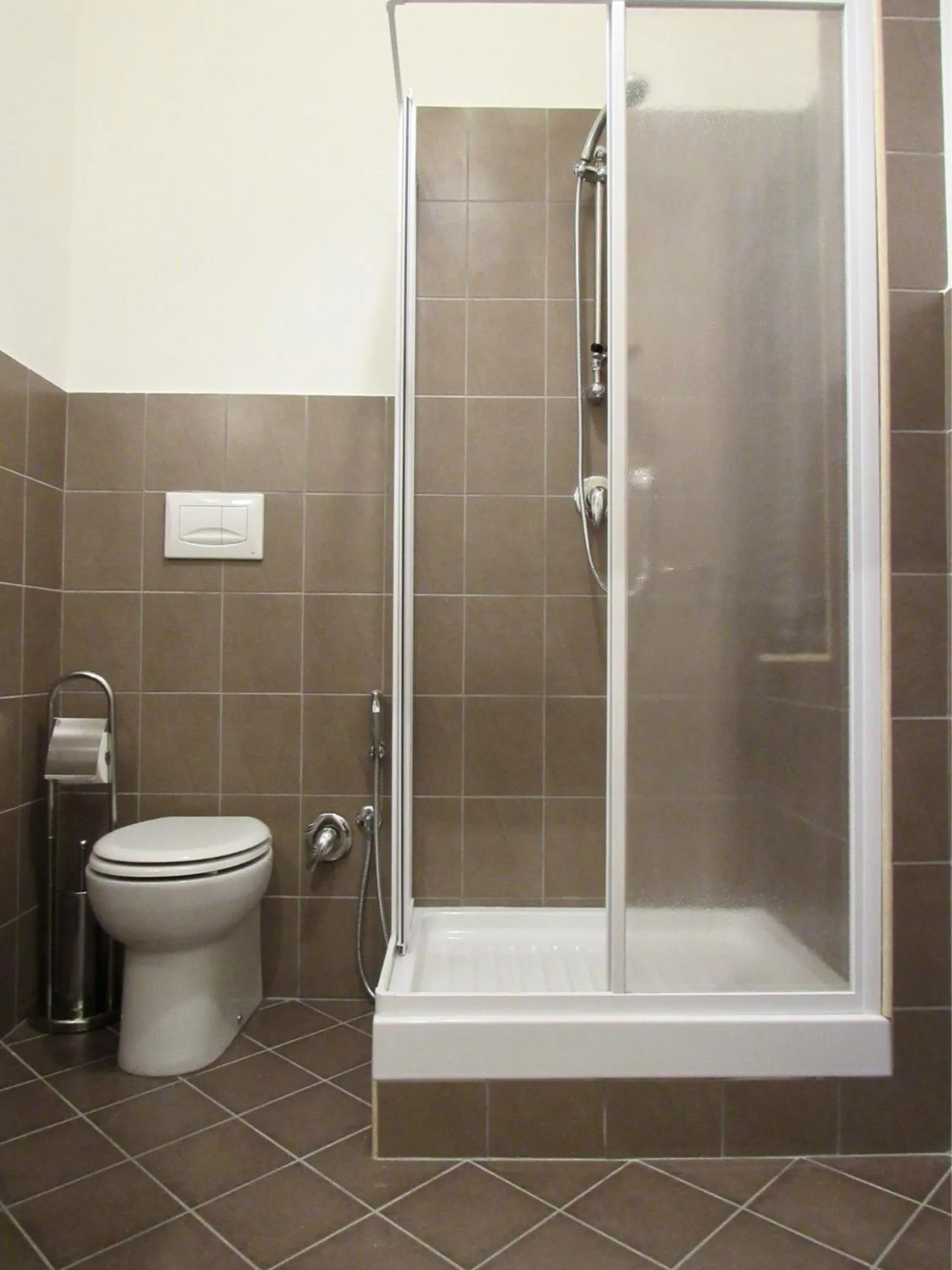 Bathroom in Roema Guest House