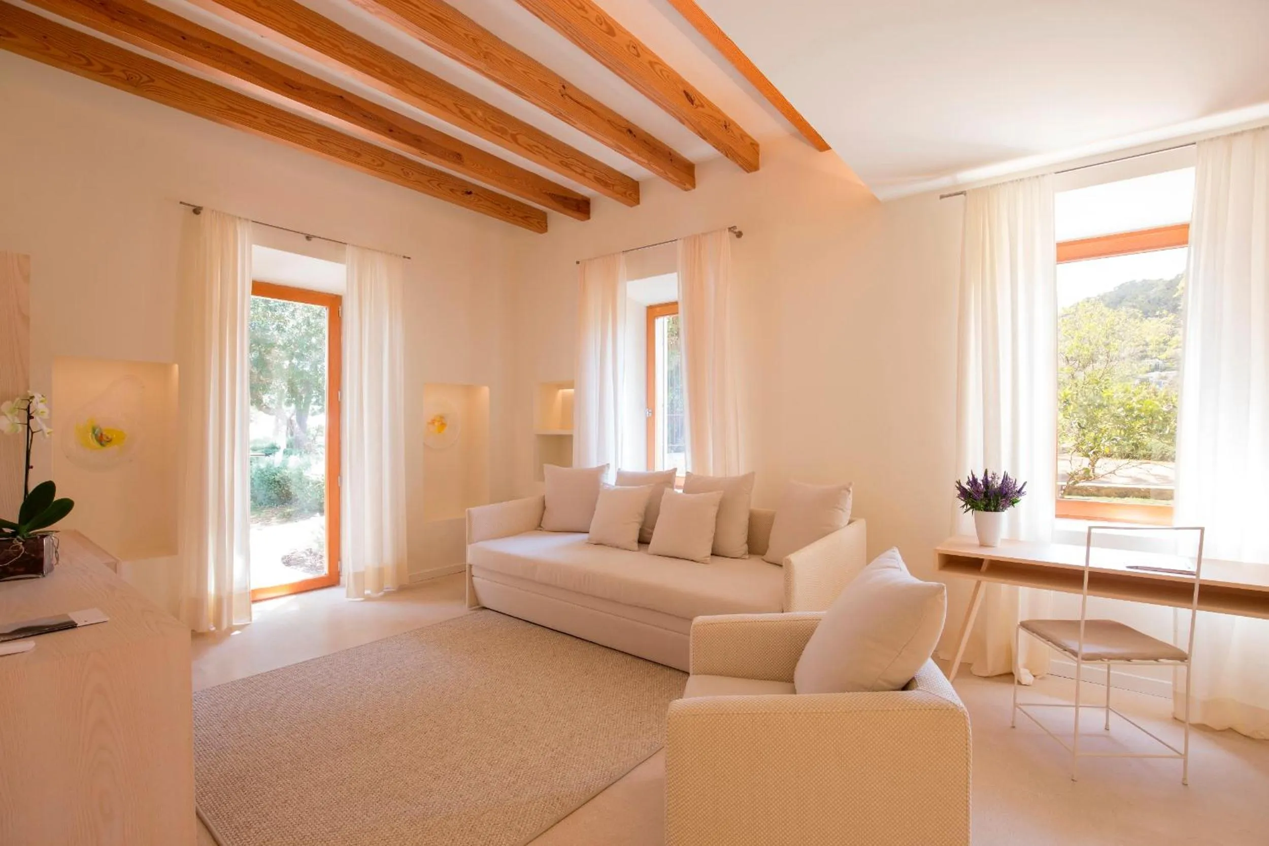 Decorative detail in Can Simoneta - Adults Only