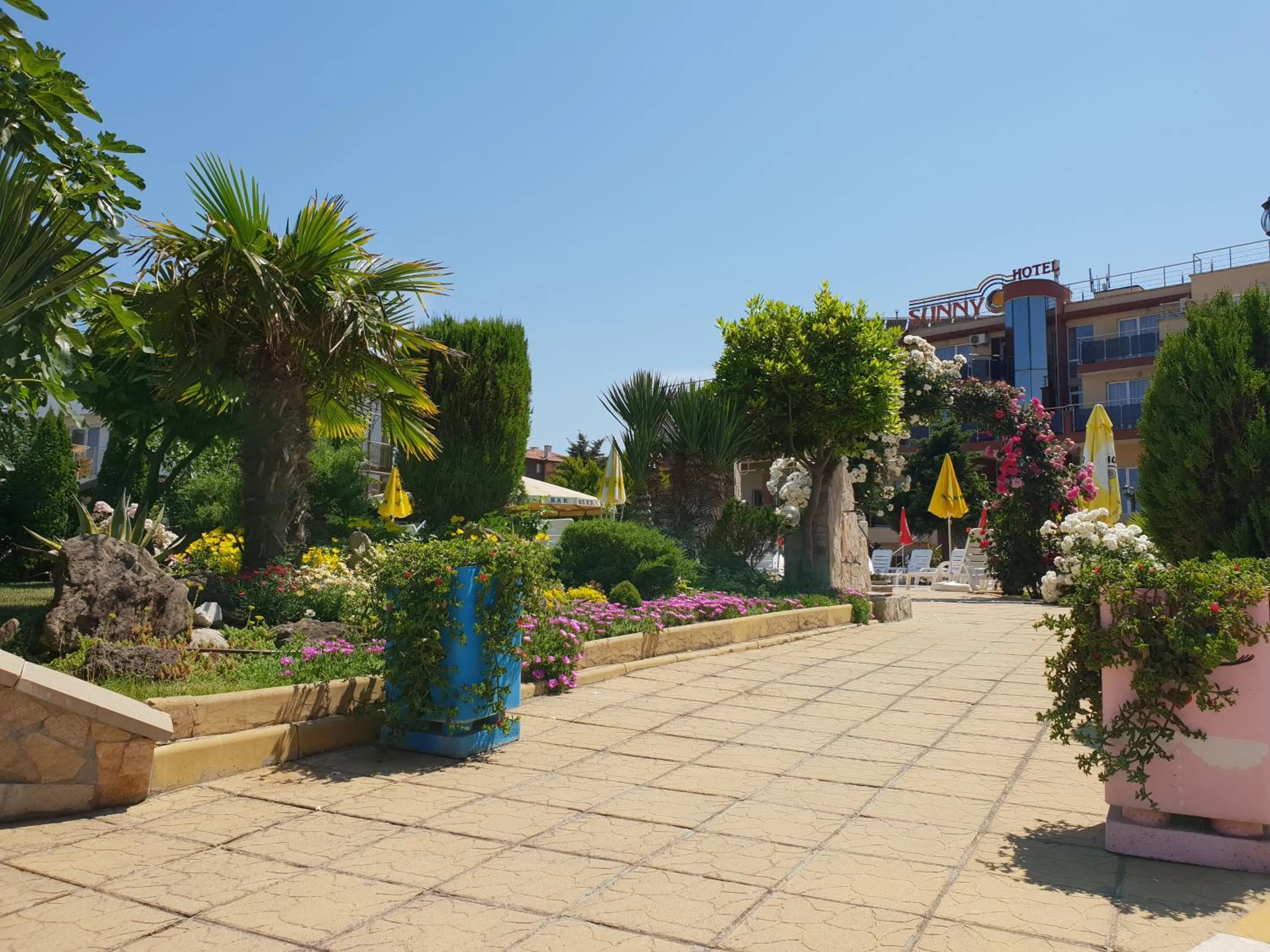 Hotel Sunny