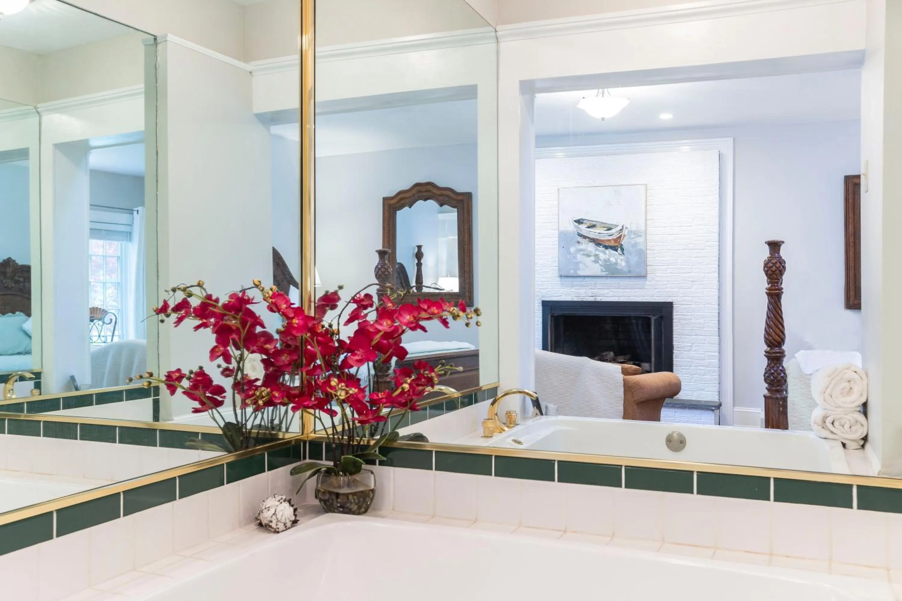 Hot Tub in The Villa Bed and Breakfast