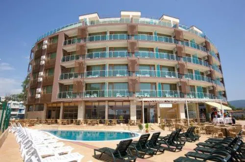 Briz Beach apartments - section B