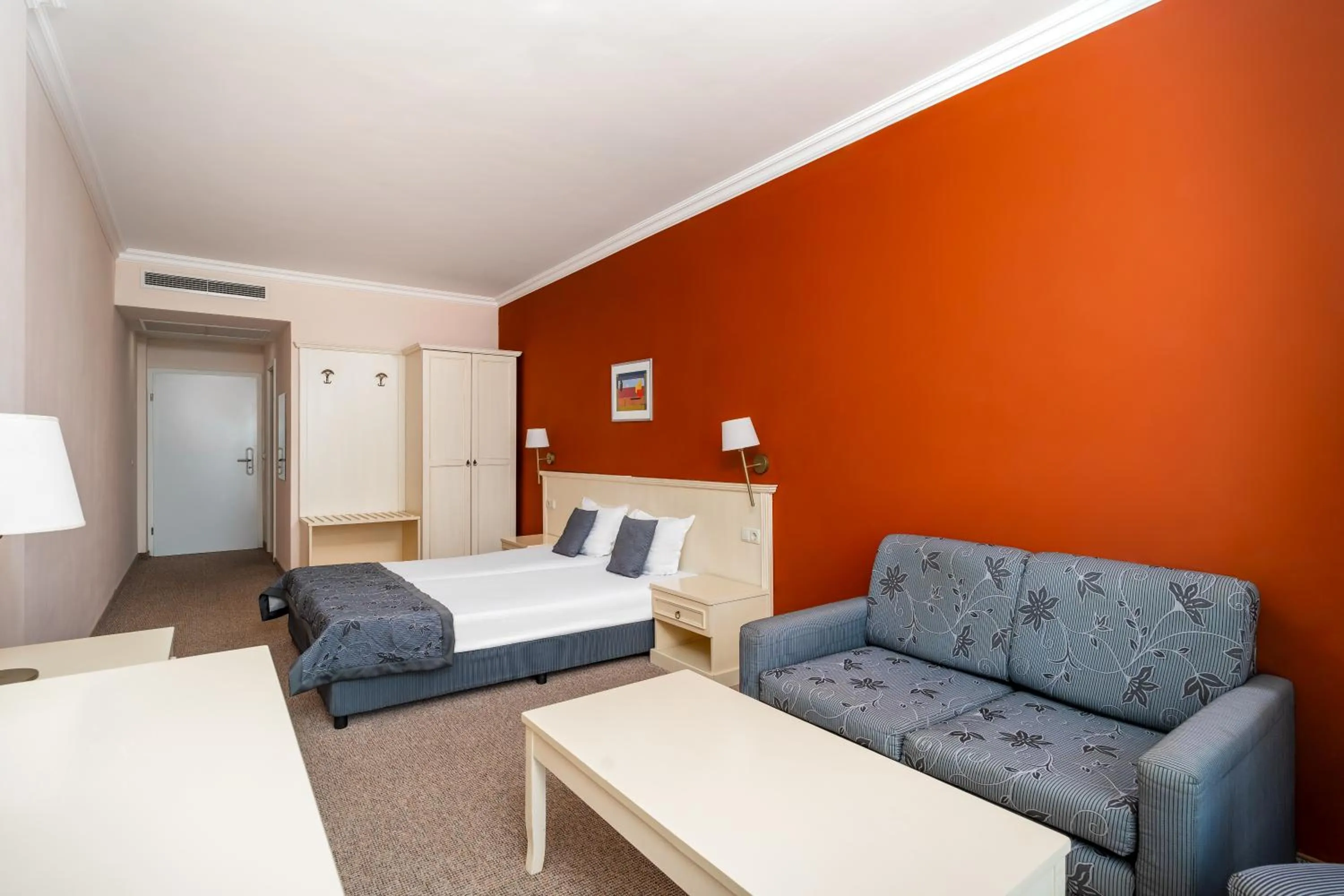 TV and multimedia, Bed in Festa Pomorie Resort