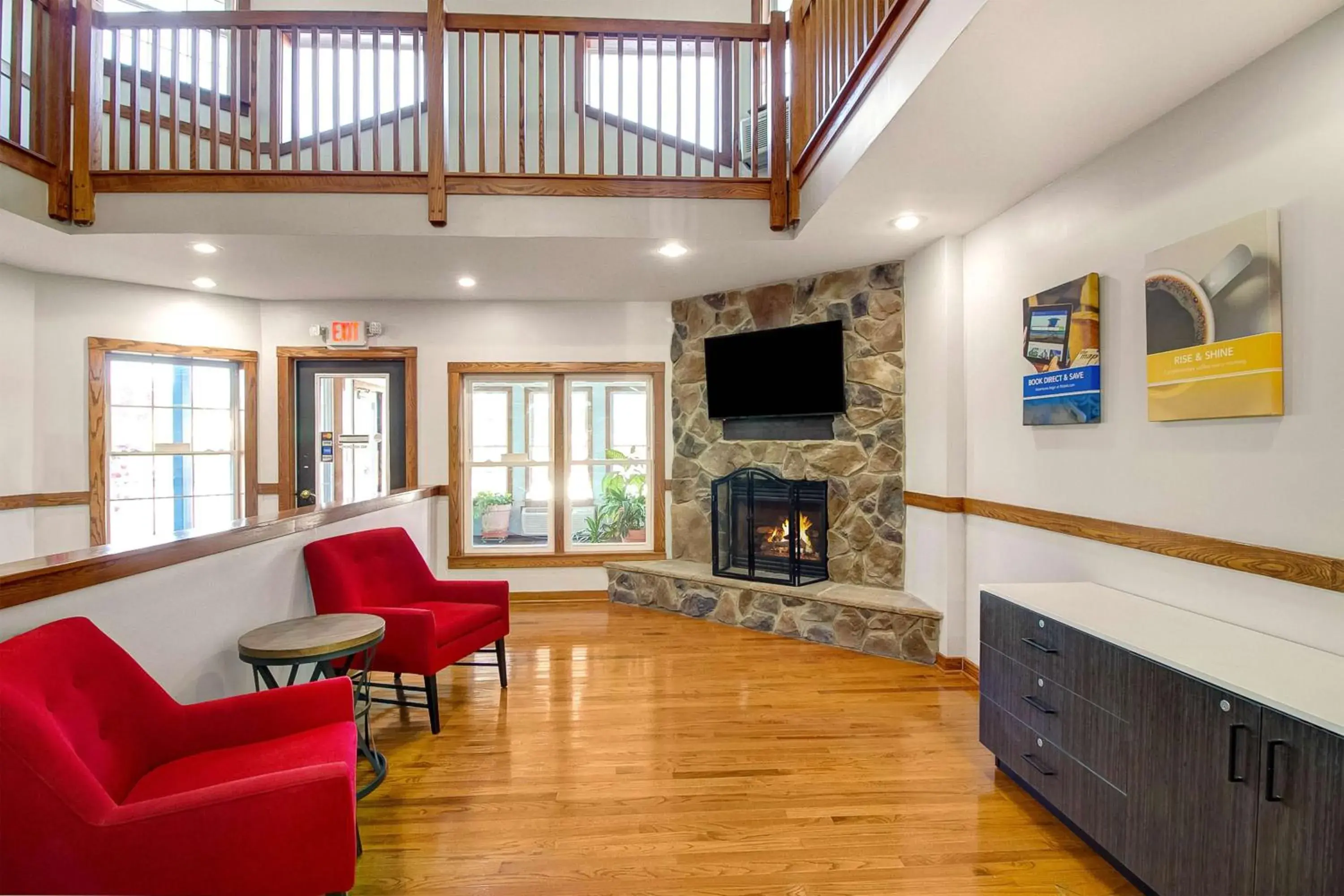 Lobby or reception in Motel 6-Front Royal, VA Lobby or reception in Motel 6-Front Royal, VA