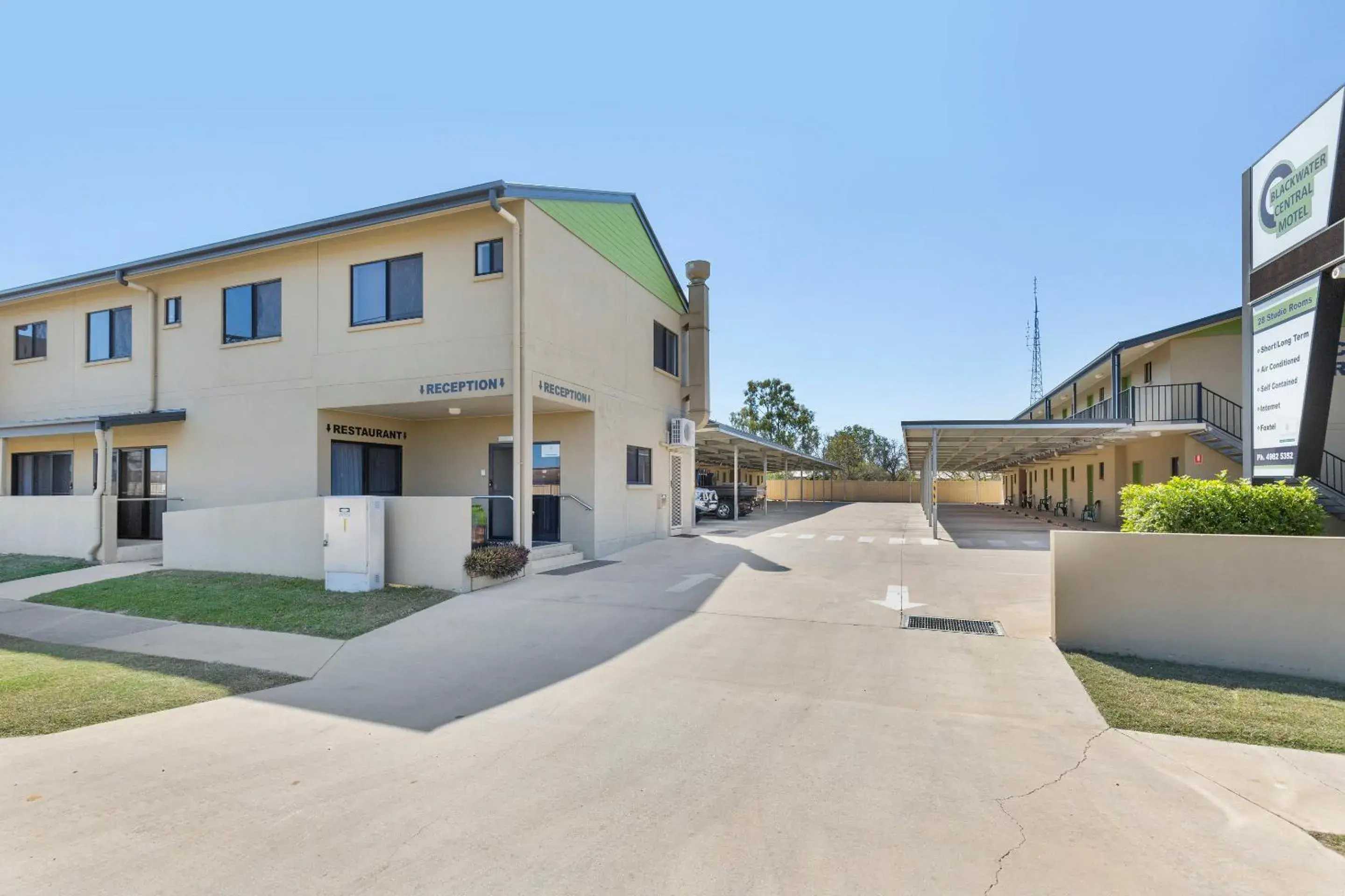 Property building in Discovery Parks - Blackwater Property building in Discovery Parks - Blackwater