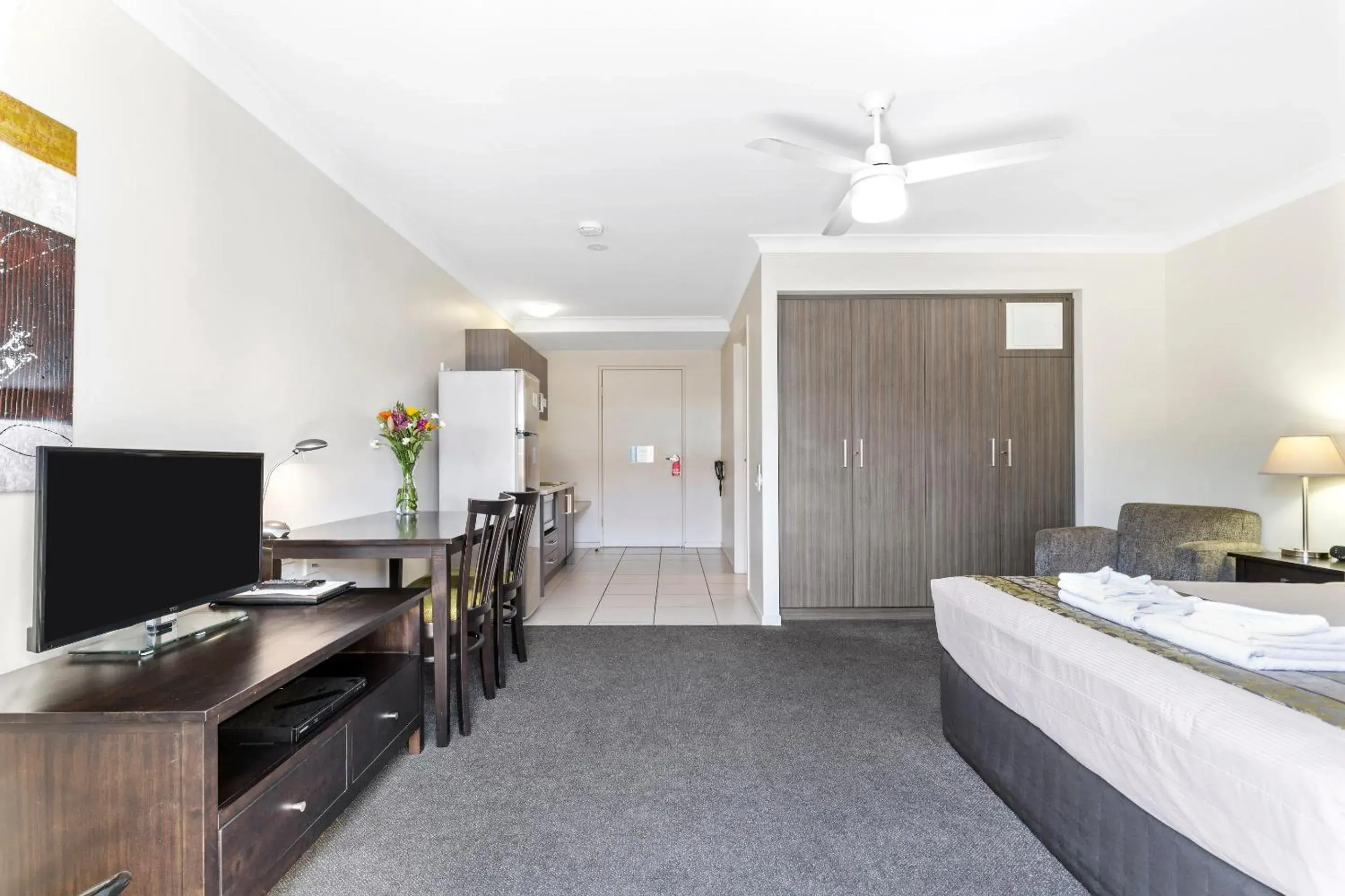 Bed in Blackwater Central Motel Bed in Blackwater Central Motel