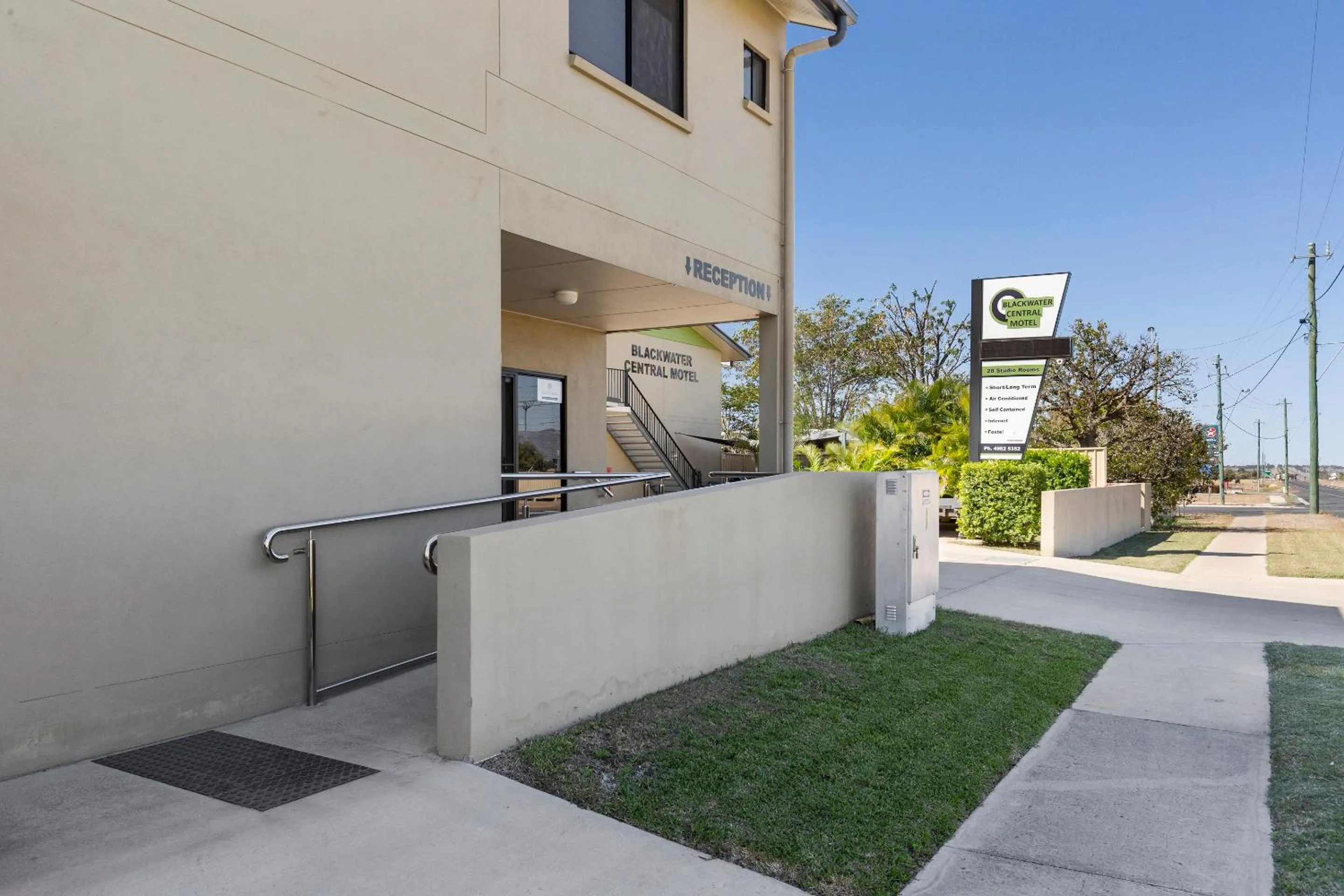 Facade/entrance in Blackwater Central Motel