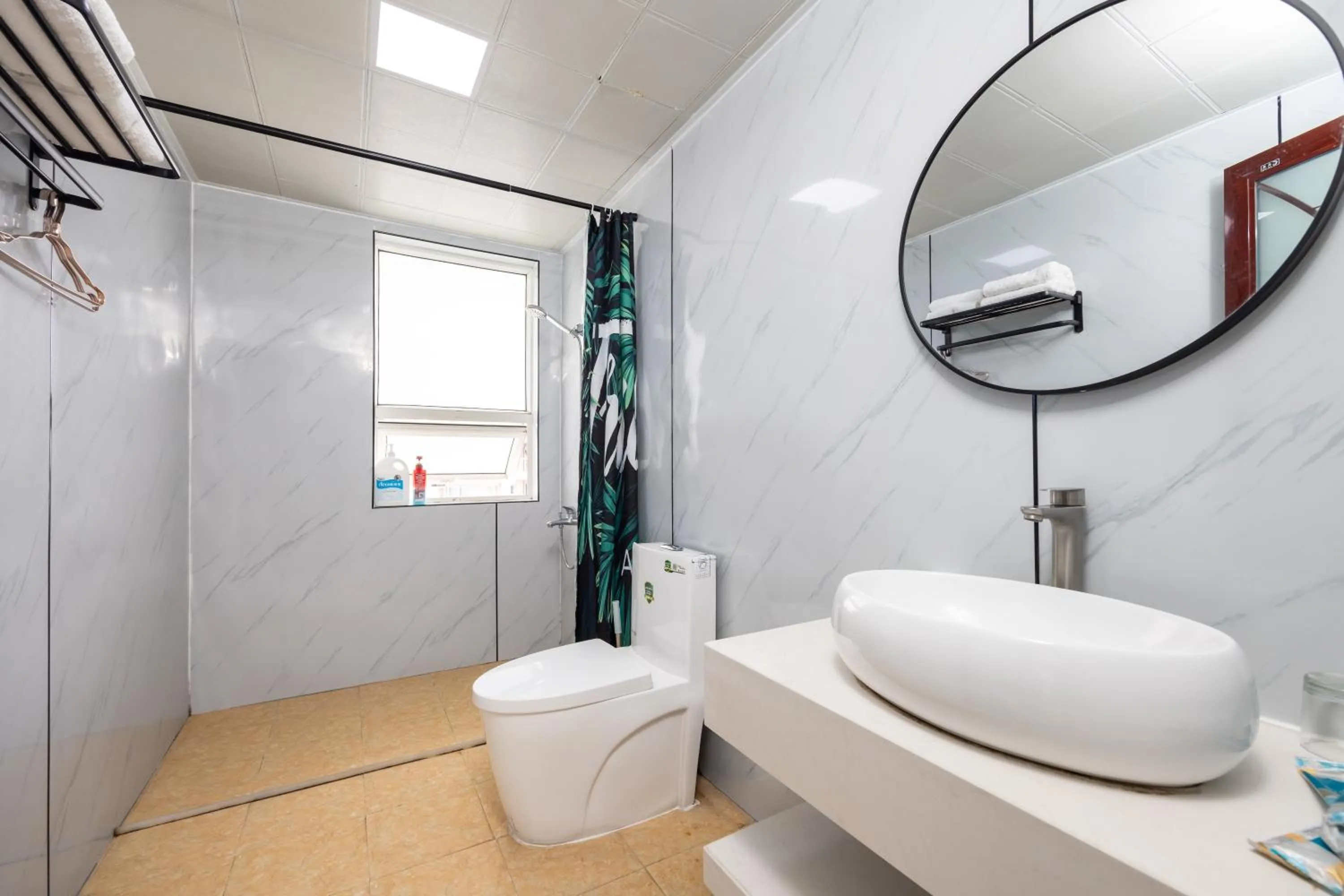 Shower in Sanya Sun Seaview Apartment