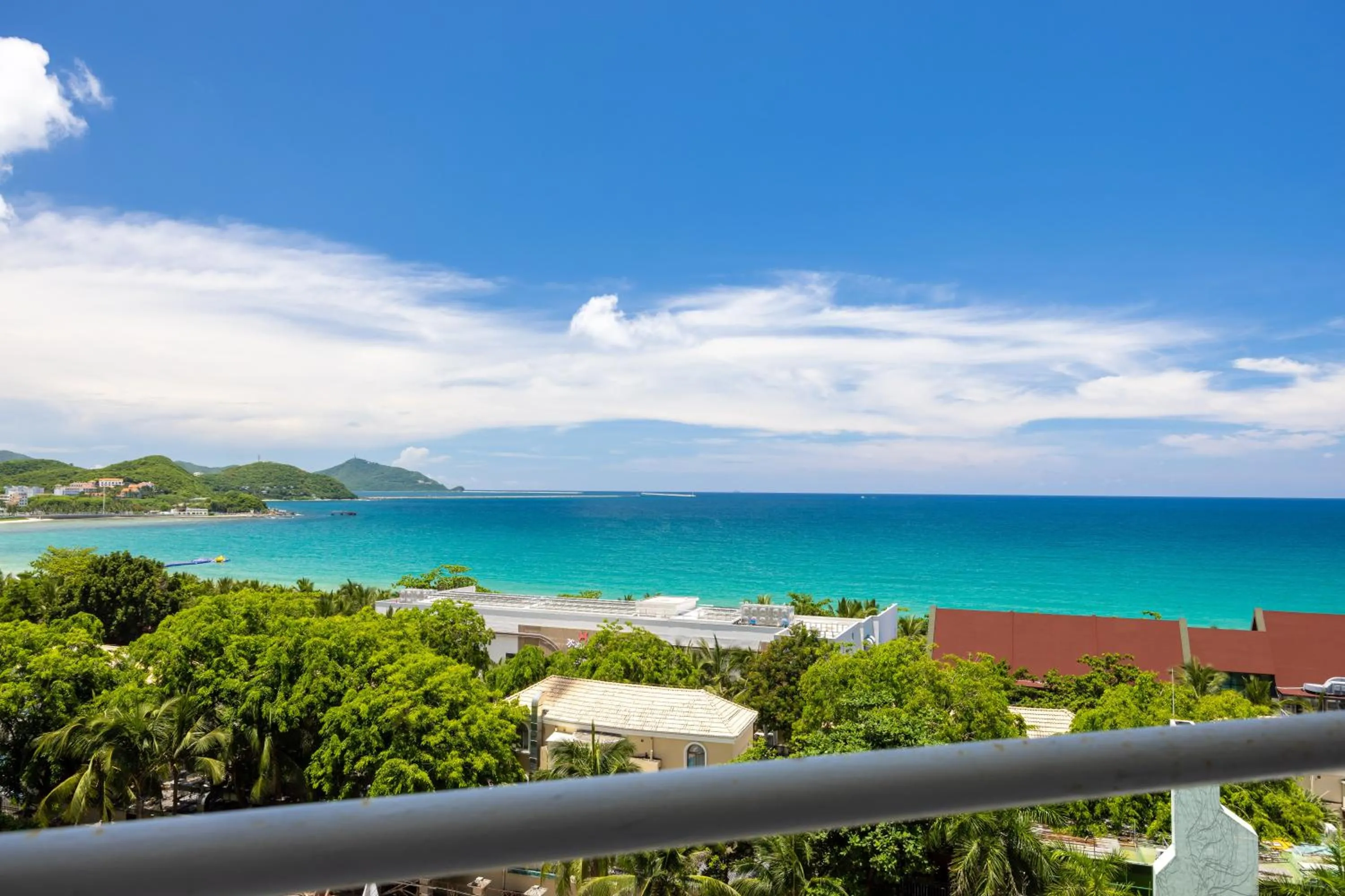 Sea view in Sanya Sun Seaview Apartment