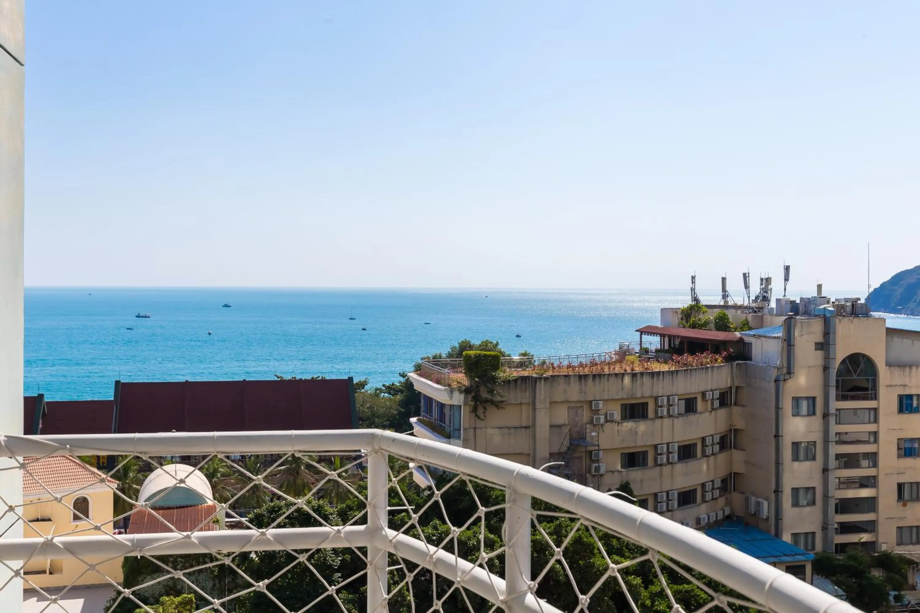 Balcony/Terrace in Sanya Sun Seaview Apartment