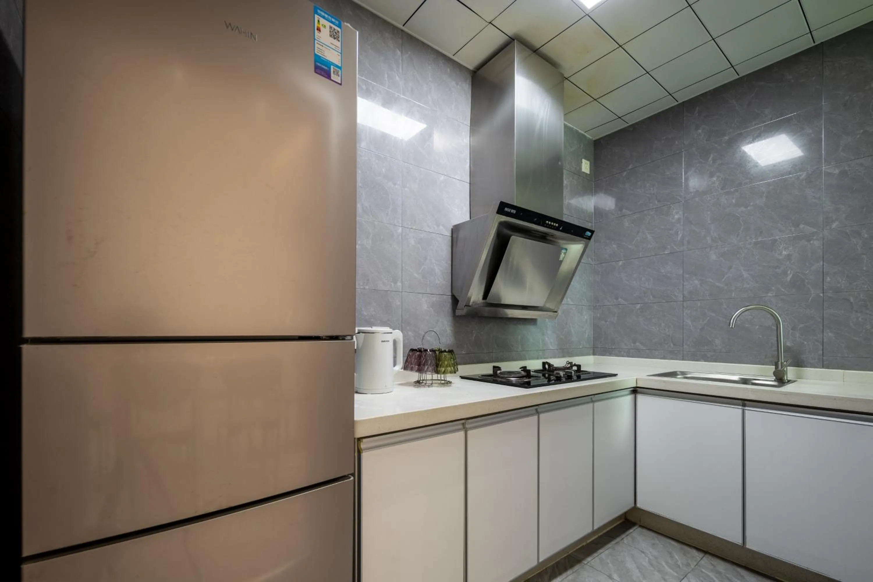 stove in Sanya Sun Seaview Apartment