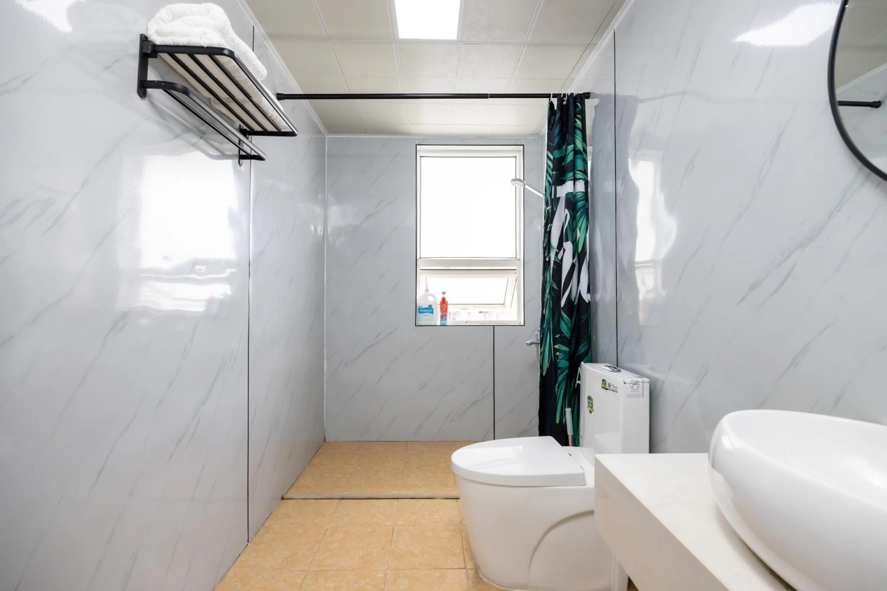 Shower in Sanya Sun Seaview Apartment