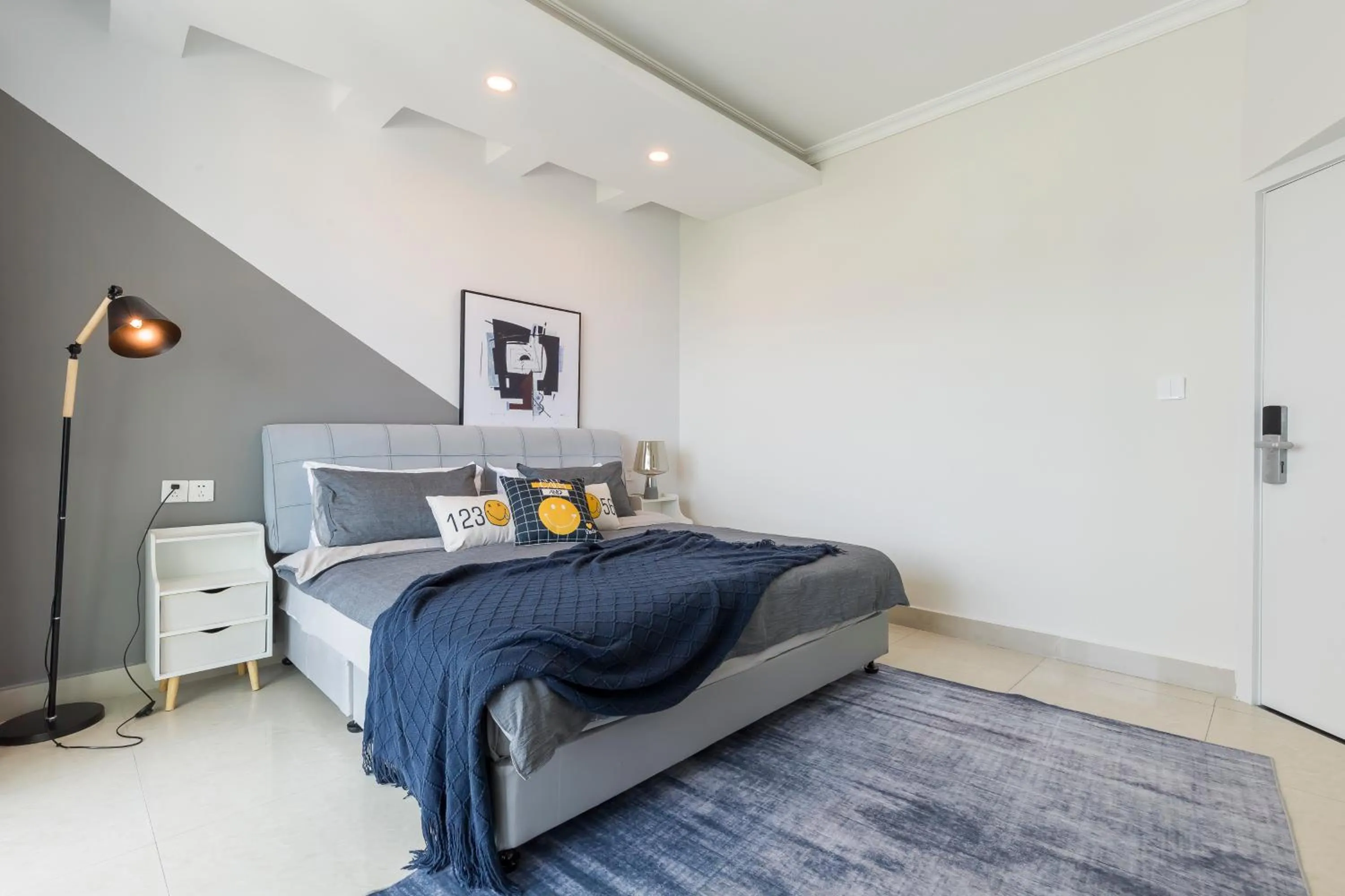 Bed in Sanya Sun Seaview Apartment