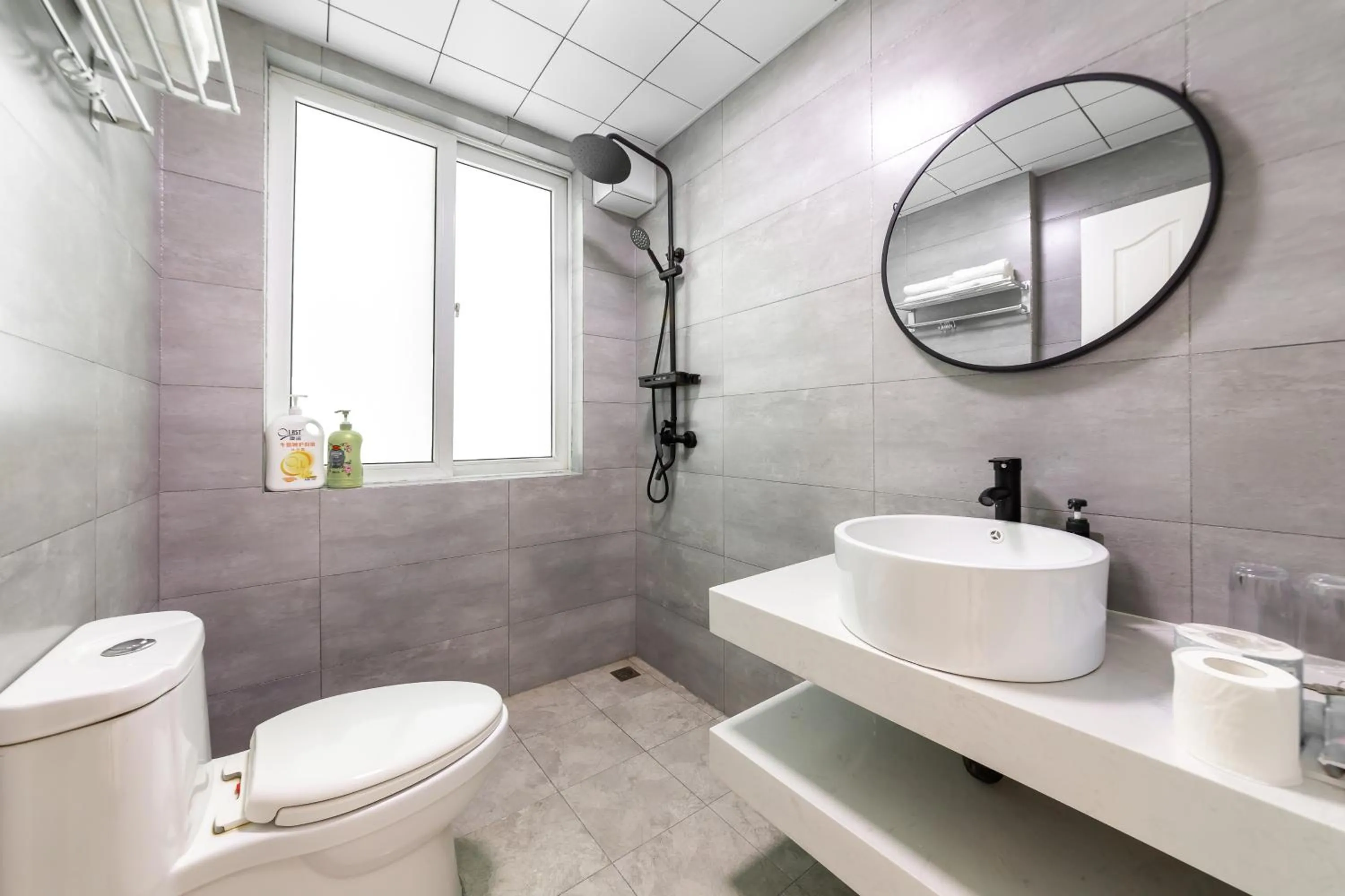 Shower in Sanya Sun Seaview Apartment