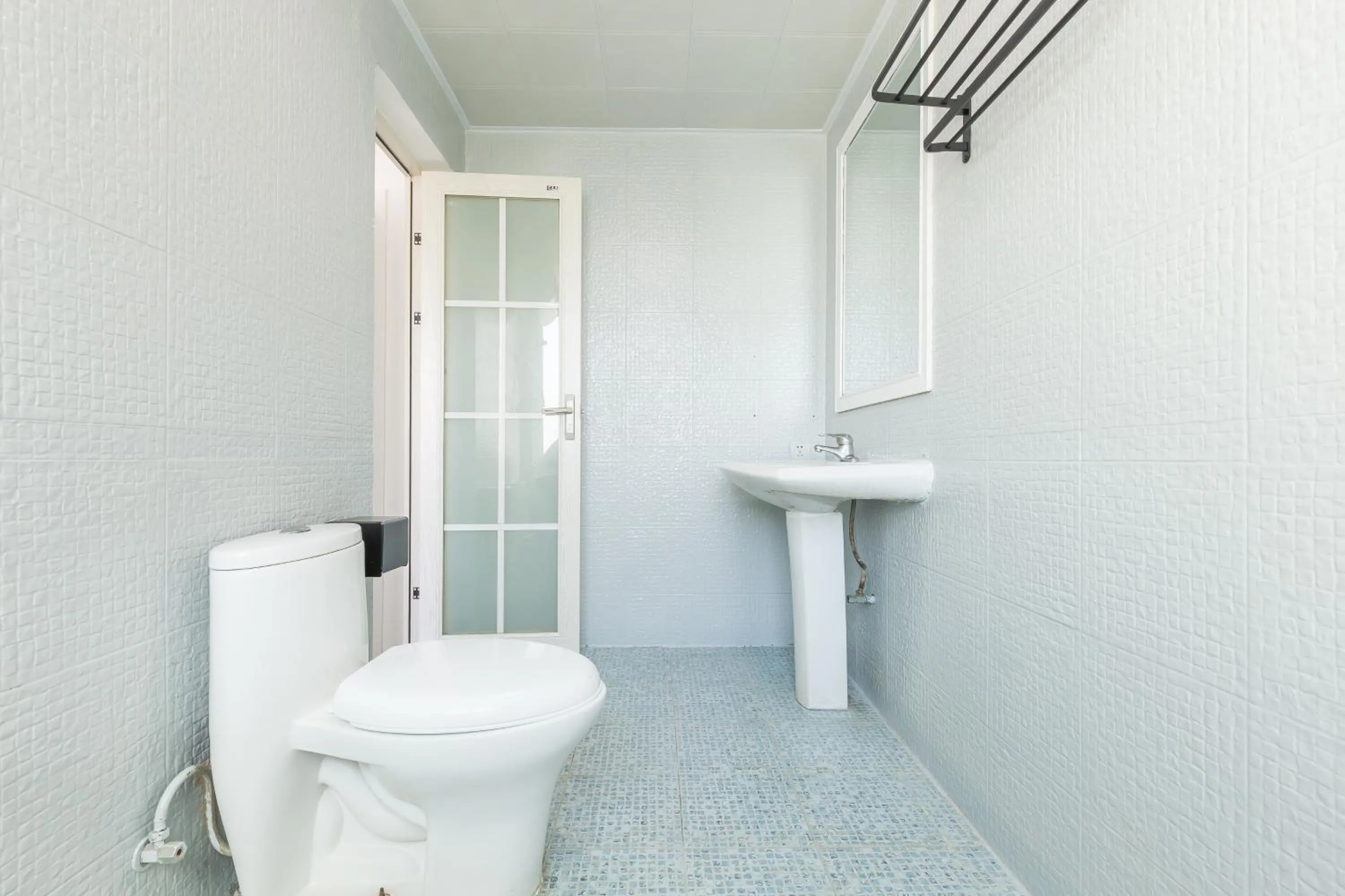 Toilet in Sanya Sun Seaview Apartment