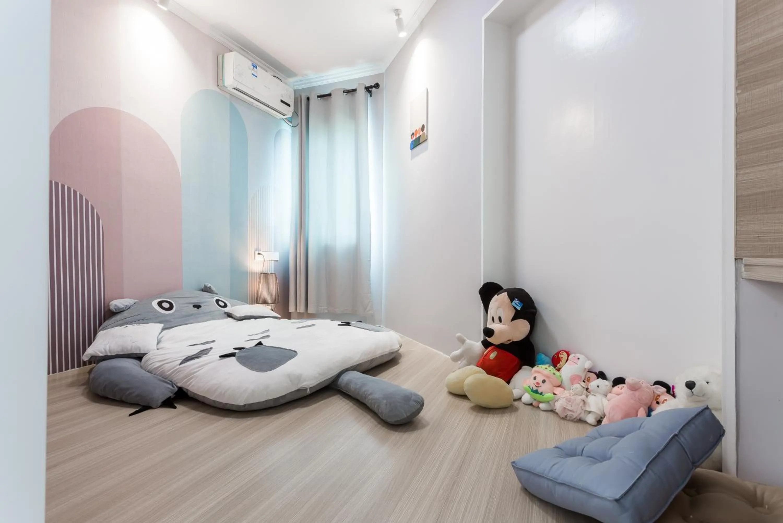 Bed in Sanya Sun Seaview Apartment