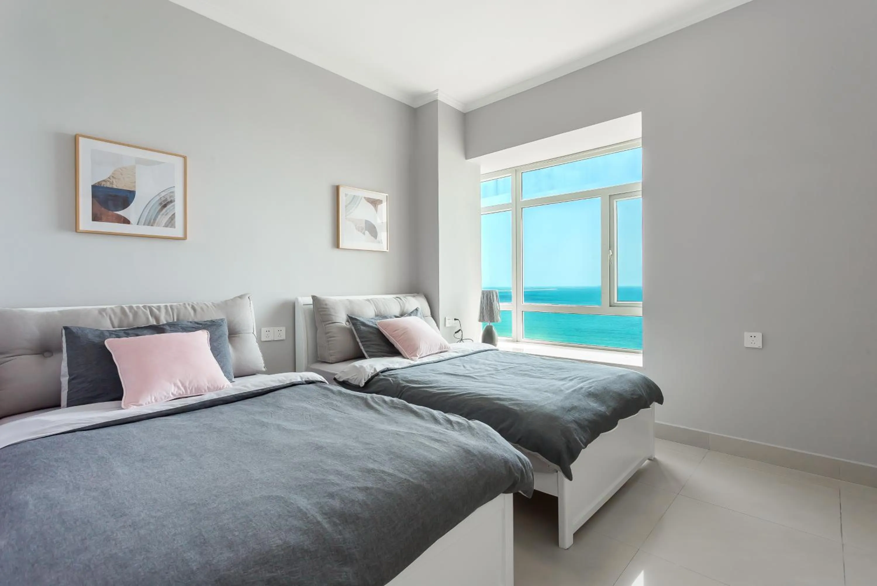 Bed in Sanya Sun Seaview Apartment