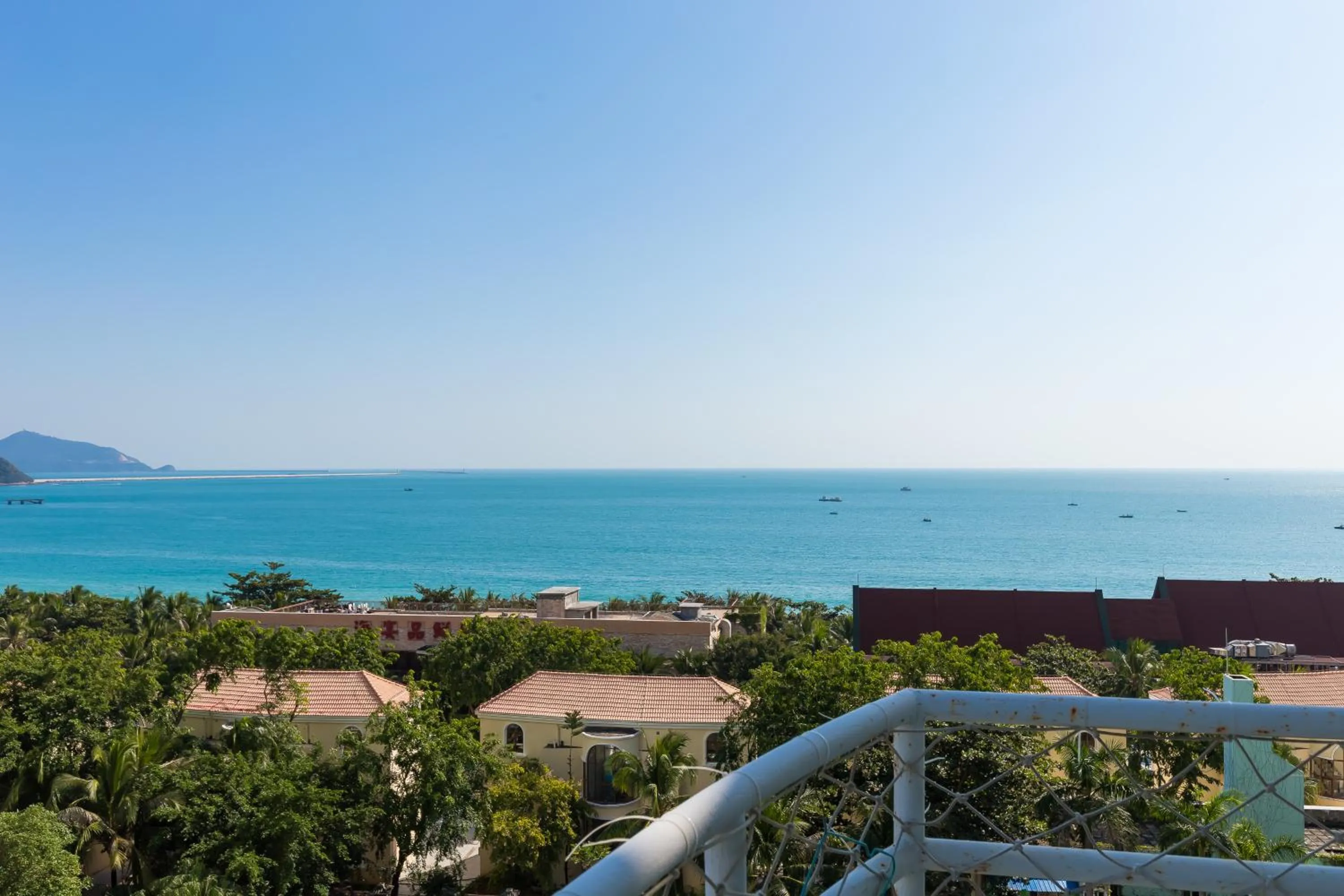 Sea view in Sanya Sun Seaview Apartment