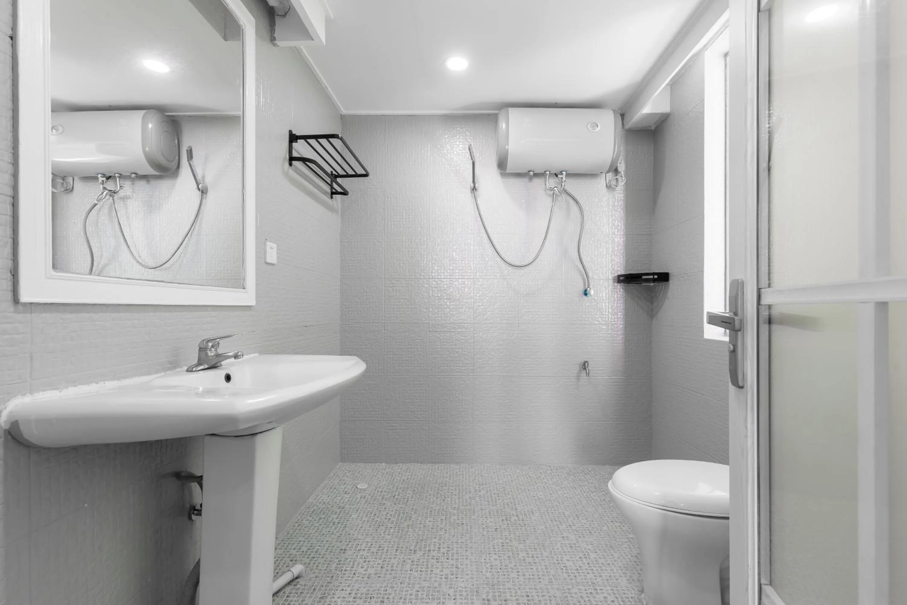 Shower in Sanya Sun Seaview Apartment