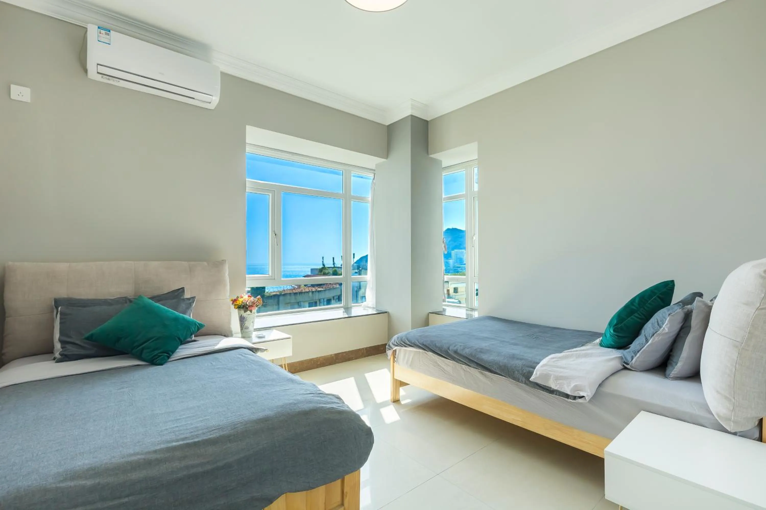 Bed in Sanya Sun Seaview Apartment