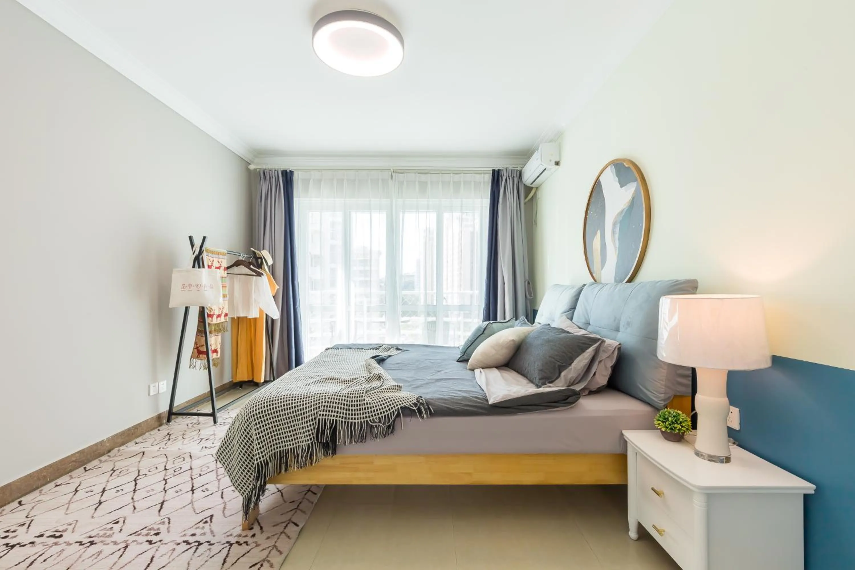 Bed in Sanya Sun Seaview Apartment