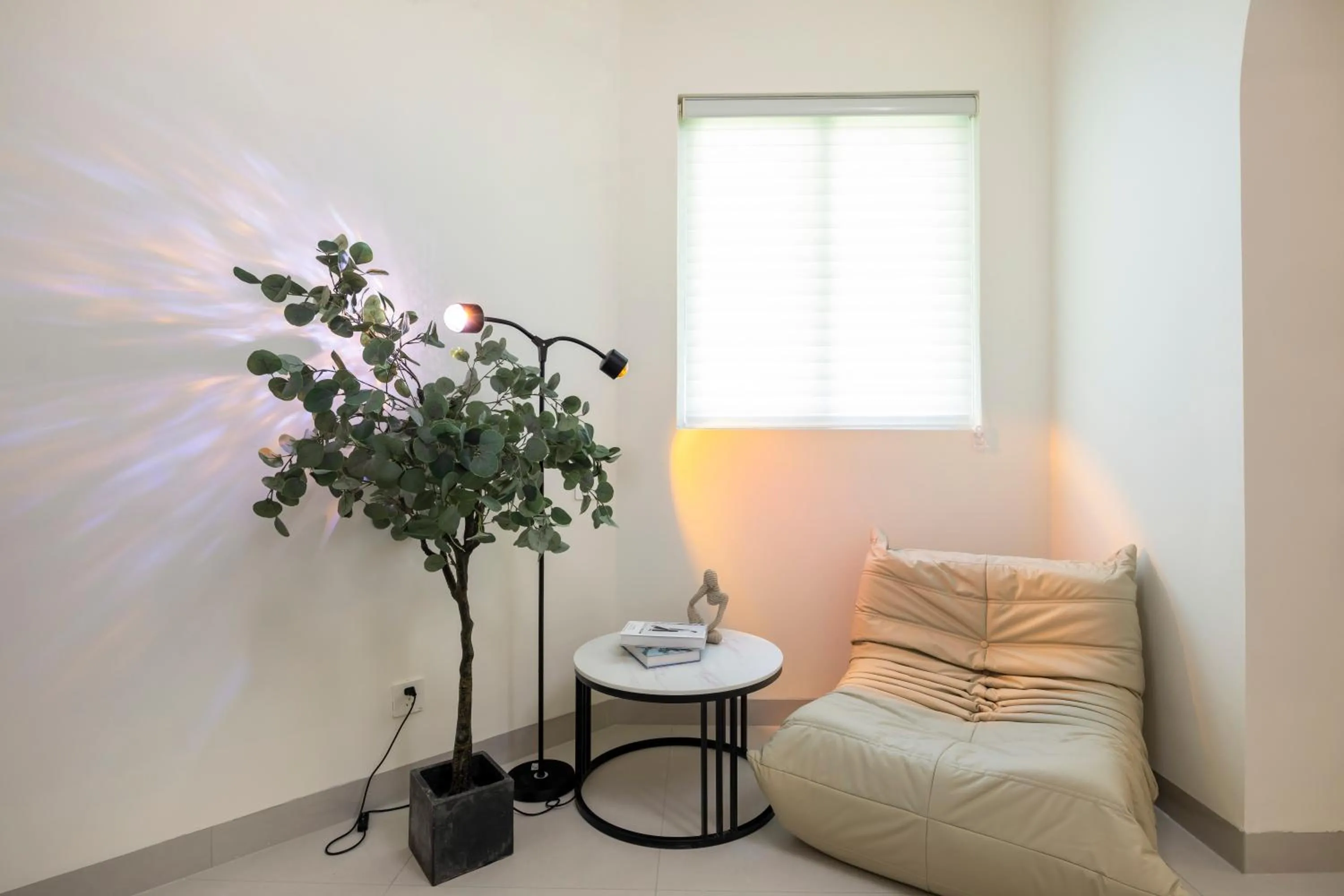 Seating area in Sanya Sun Seaview Apartment