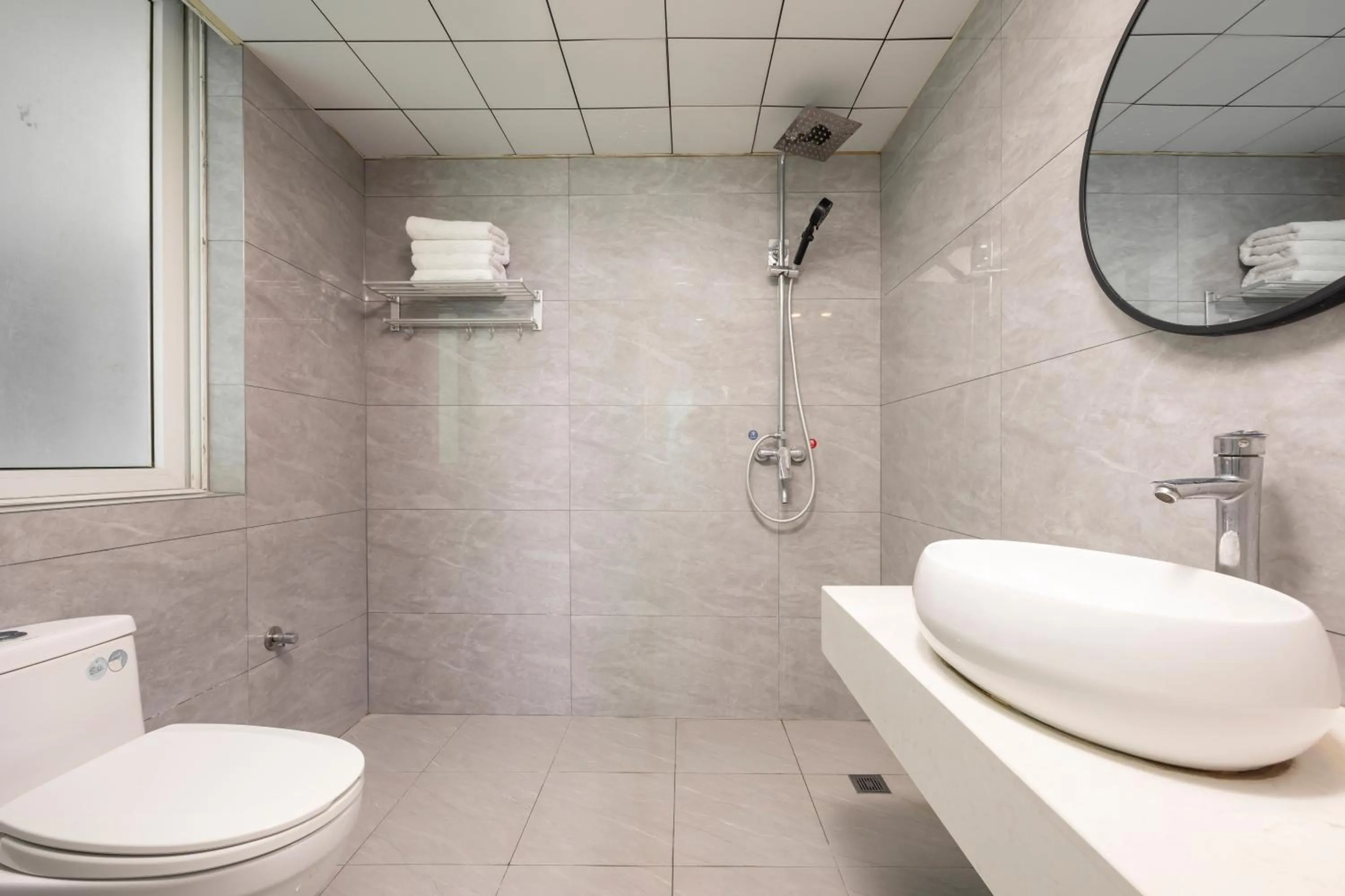 Shower in Sanya Sun Seaview Apartment