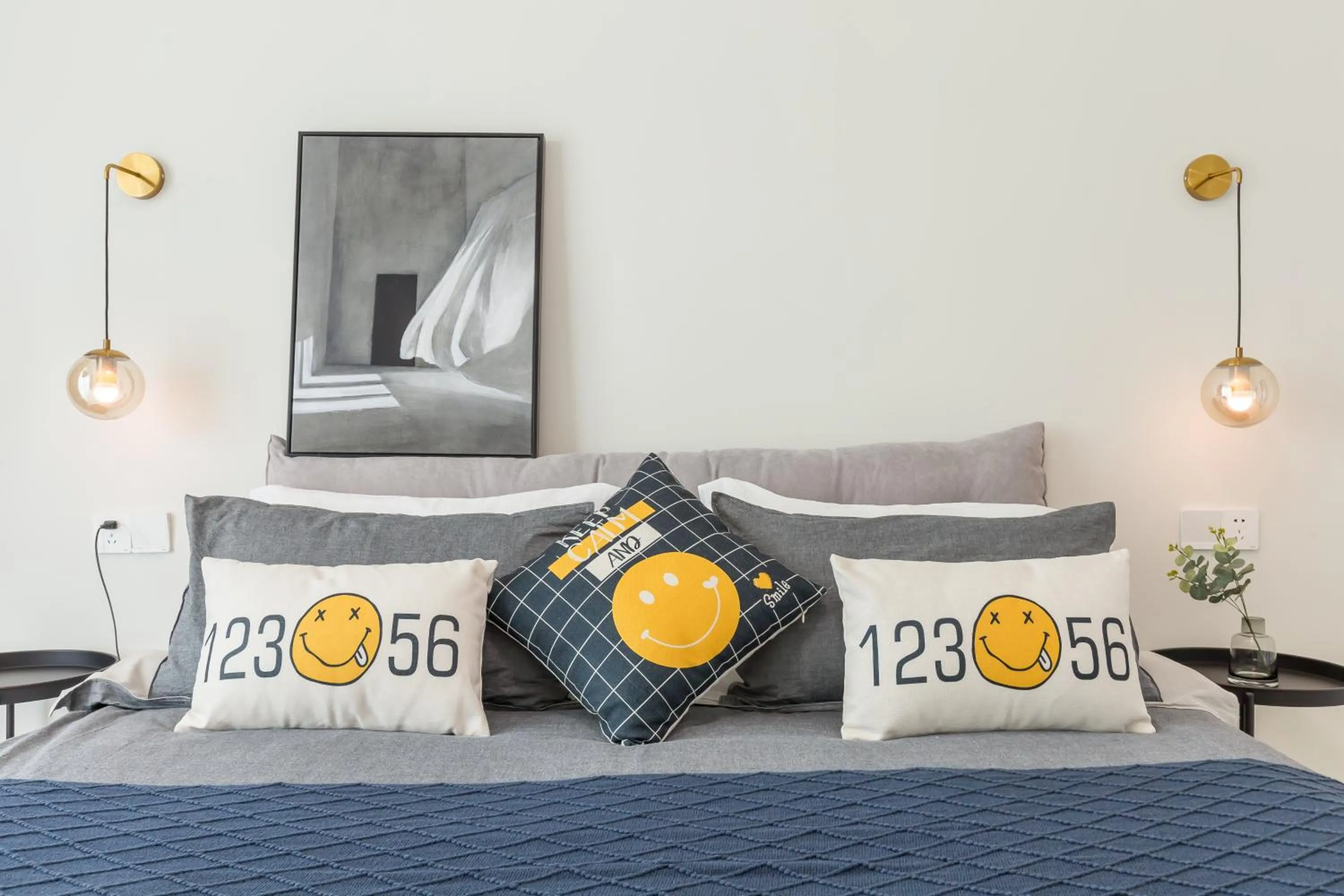 Bed in Sanya Sun Seaview Apartment