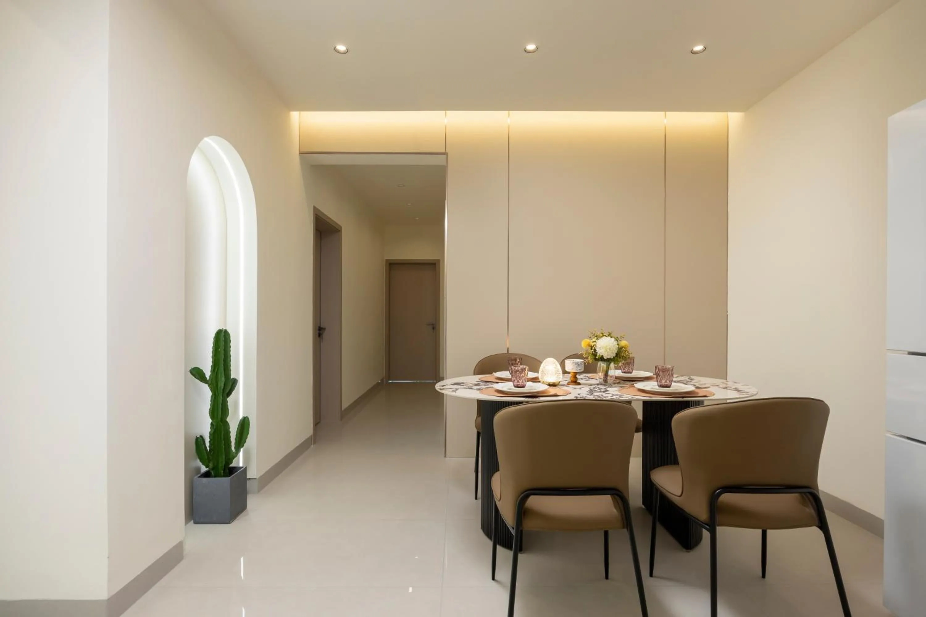 Dining area in Sanya Sun Seaview Apartment