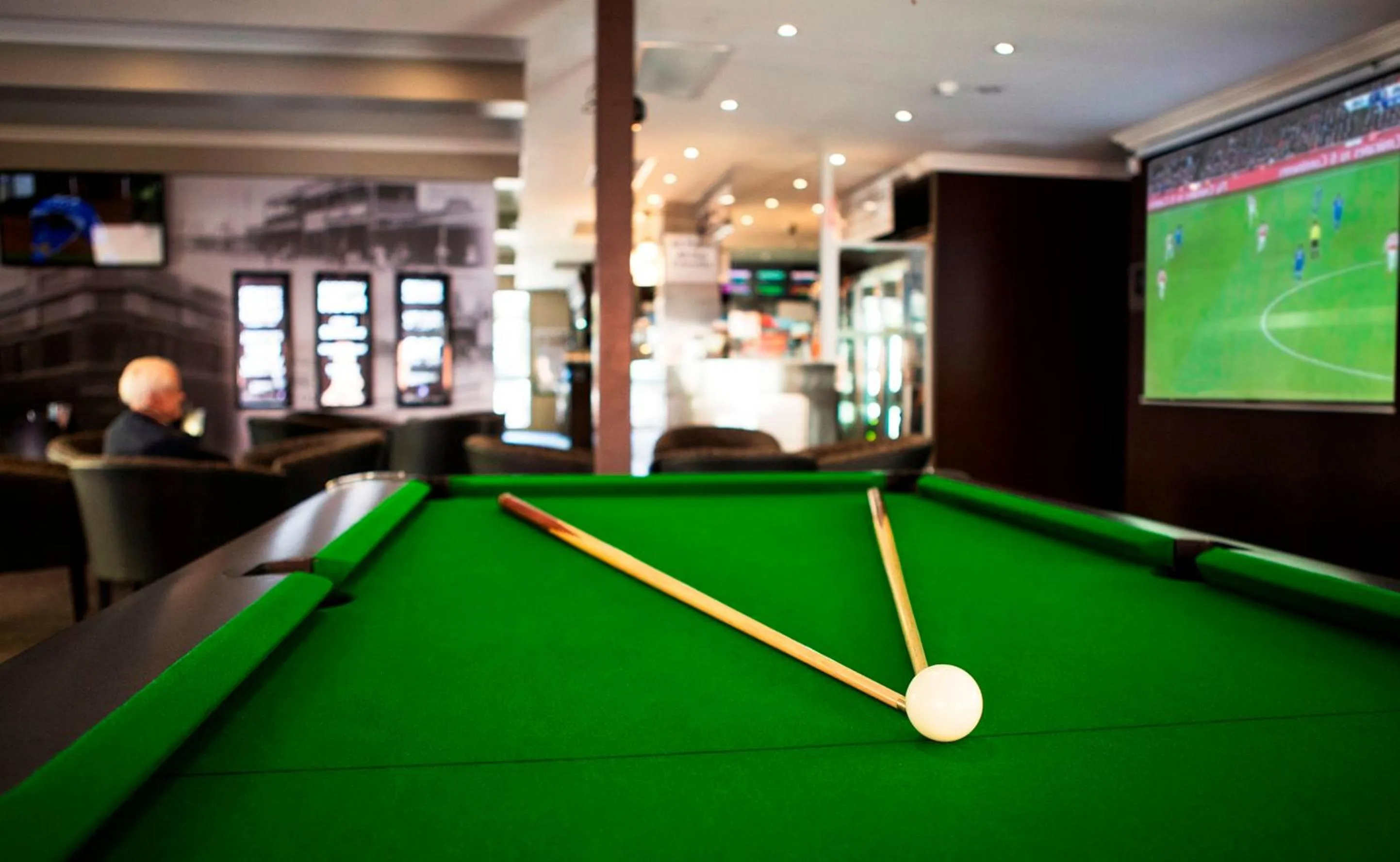 Billiard in Granville Hotel