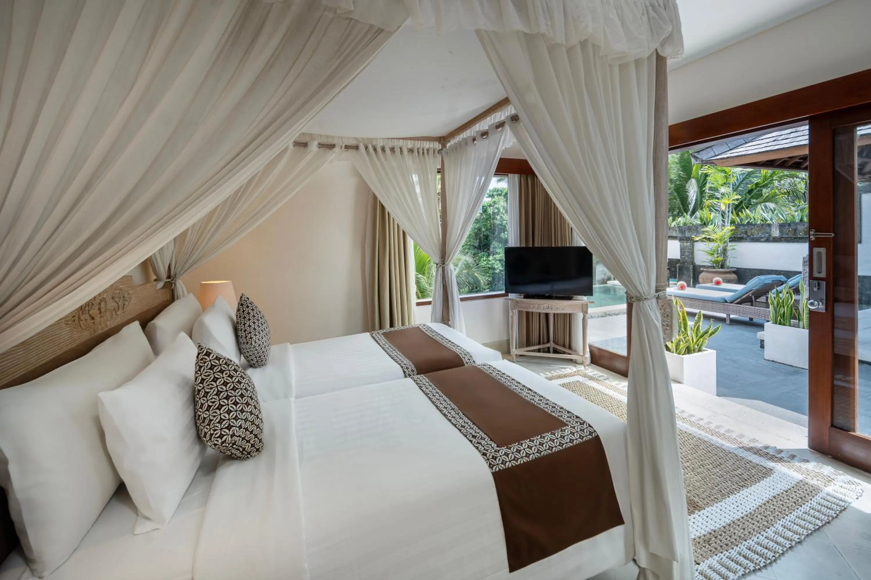 Bed in Visesa Ubud Resort