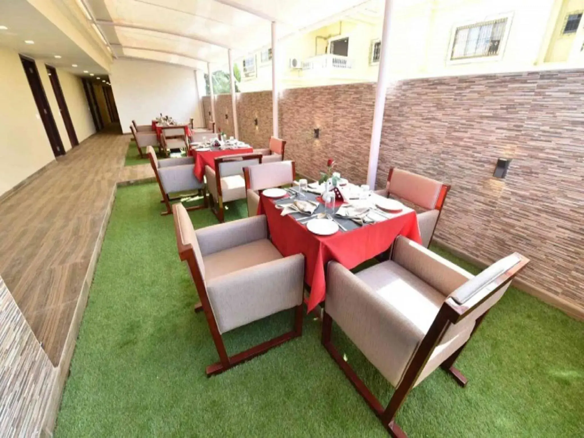 Restaurant/places to eat in Hotel Calangute Central Restaurant/places to eat in Hotel Calangute Central